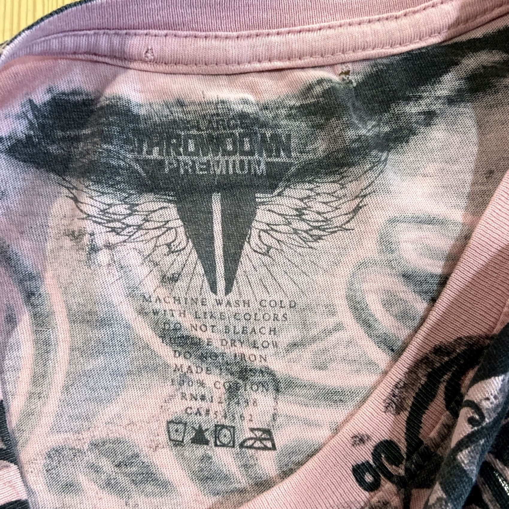 Gloverall VINTAGE Y2K Throwdown Premium All Over Print Pink T-Shirt XL Women Crew Neck Short Sleeve Skull Grunge Gothic Punk Double-Sided Black Cotton Knit Size XL / US 12-14 / IT 48-50 - 3 Thumbnail