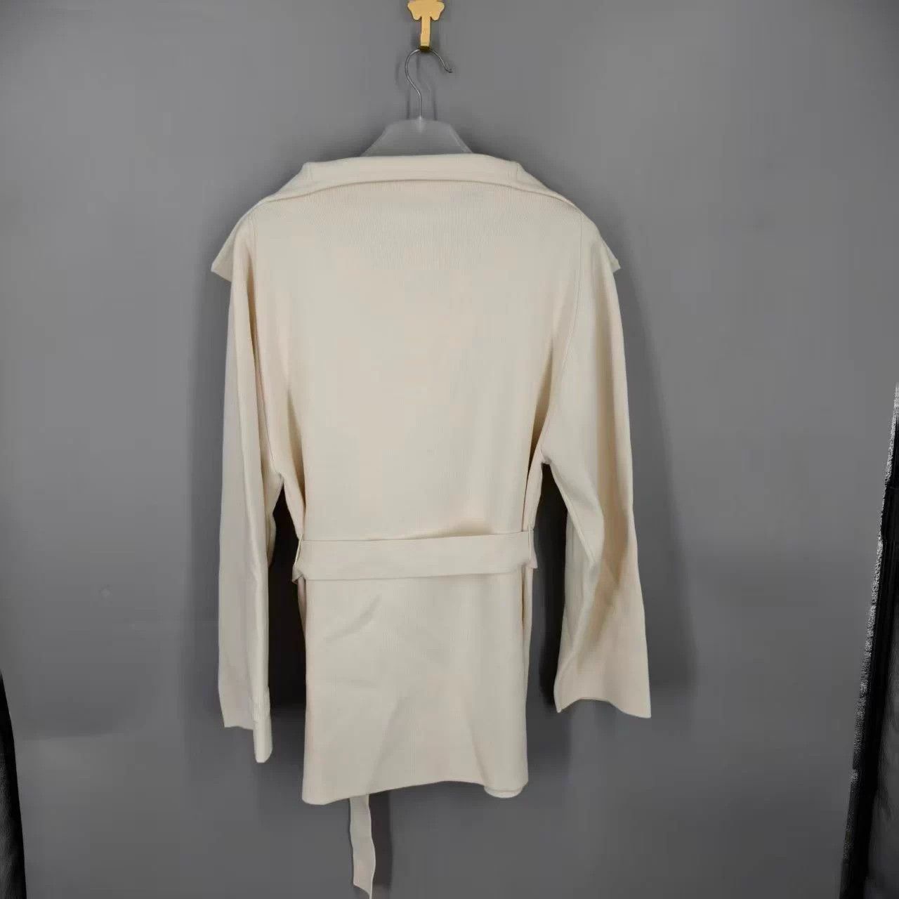 Max Mara Max Mara REA Pure Color Belted Short Coat Women's L Size L / US 10 / IT 46 - 2 Thumbnail