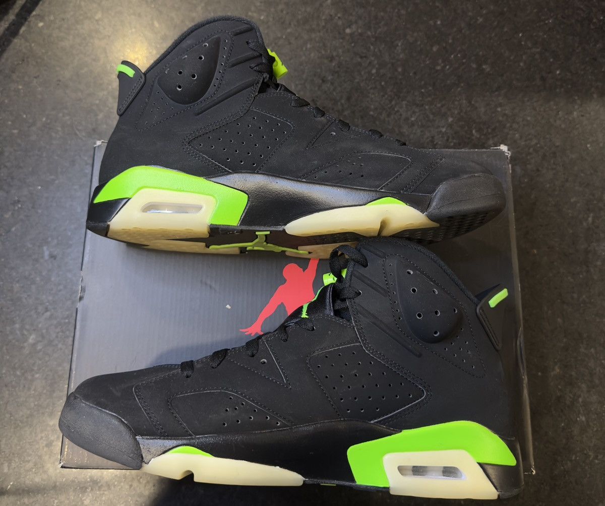 Jordan Brand AIR JORDAN 6 RETRO Size US 11.5 / EU 44-45 - 2 Thumbnail