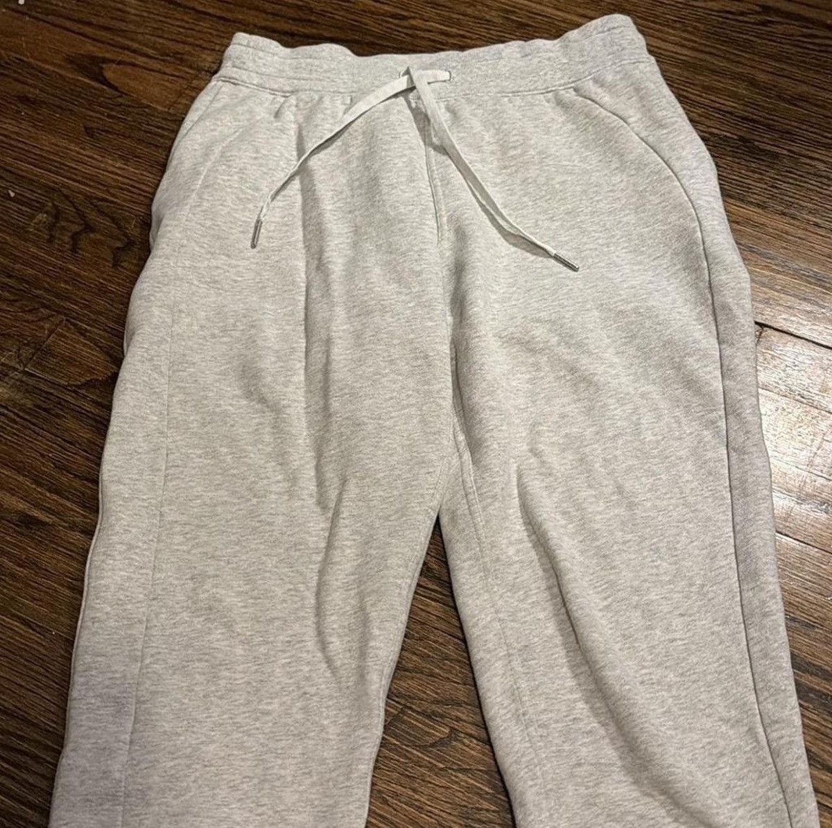 Lululemon Grey Lululemon Sweatpants Size 30" / US 8 / IT 44 - 3 Thumbnail