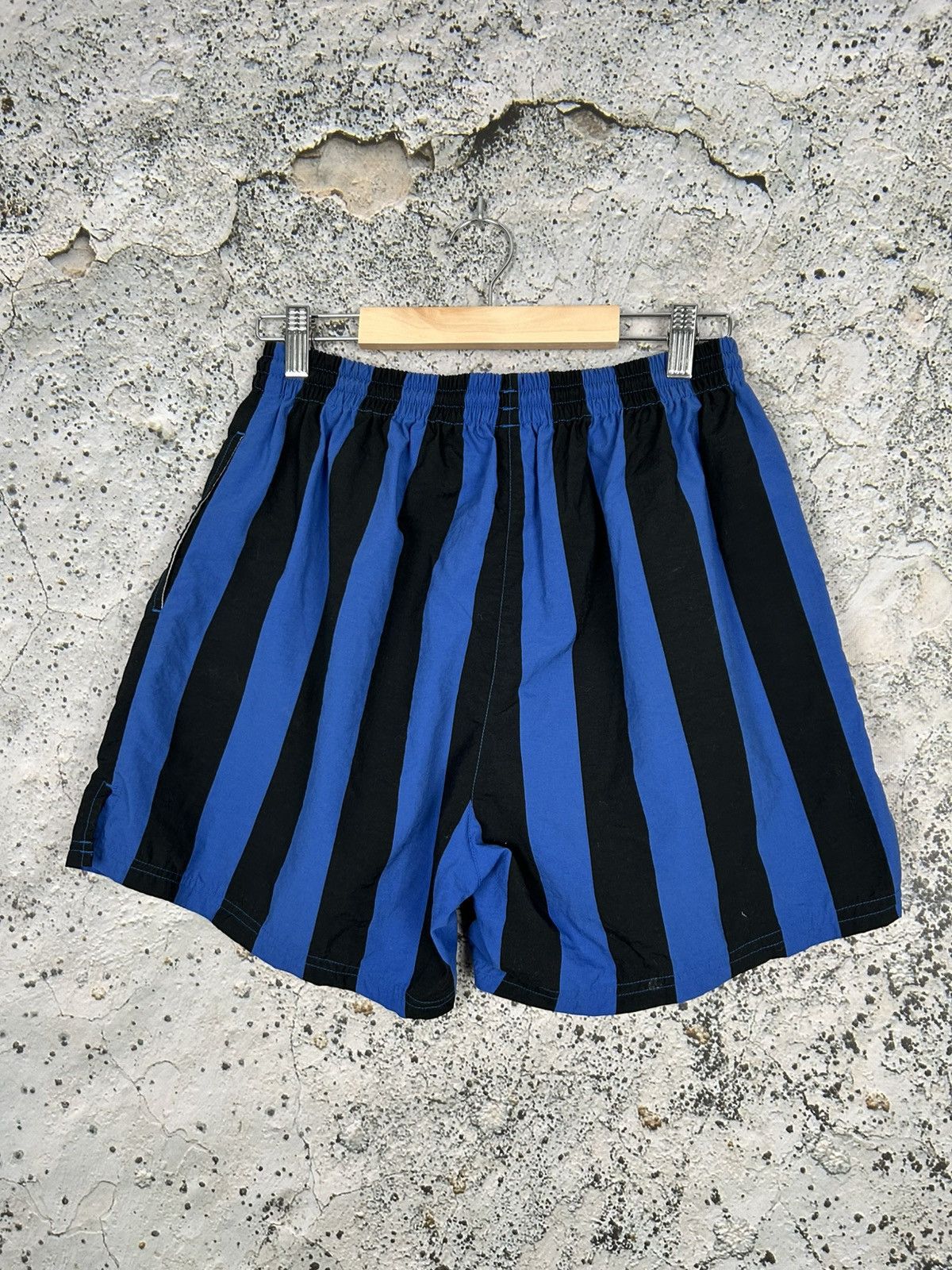 Adidas Vintage Adidas 90s Stripe Blue Black Shorts Sport Inter Size US 32 / EU 48 - 4 Thumbnail