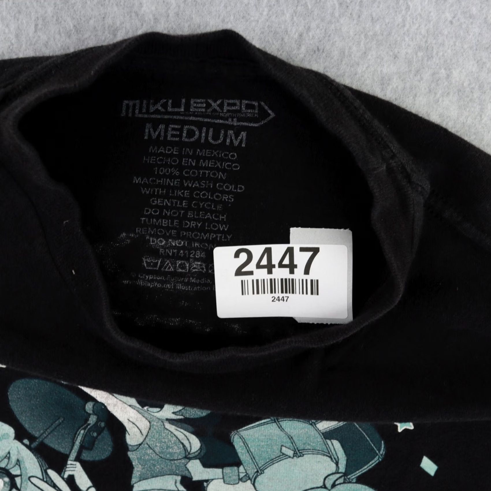 Vintage Hatsune Miku Expo Shirt Size Medium 2016 Unisex Black Concert Anime Graphic Size US M / EU 48-50 / 2 - 7 Thumbnail