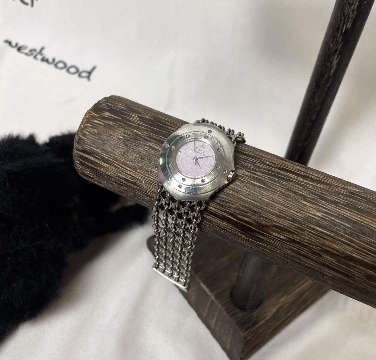 Vivienne Westwood Vivienne Westwood Chain Link Mother-of-Pearl Watch J29 Size ONE SIZE - 2 Thumbnail