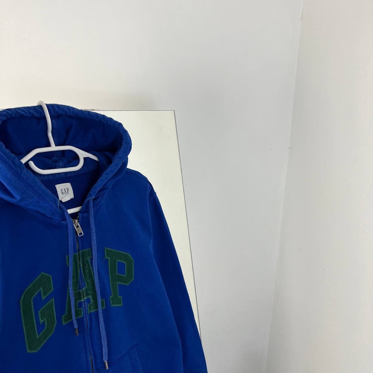 Gap Vintage Y2K GAP Big Embroidered Logo Zip Up Oversized Hoodie Size US L / EU 52-54 / 3 - 2 Thumbnail