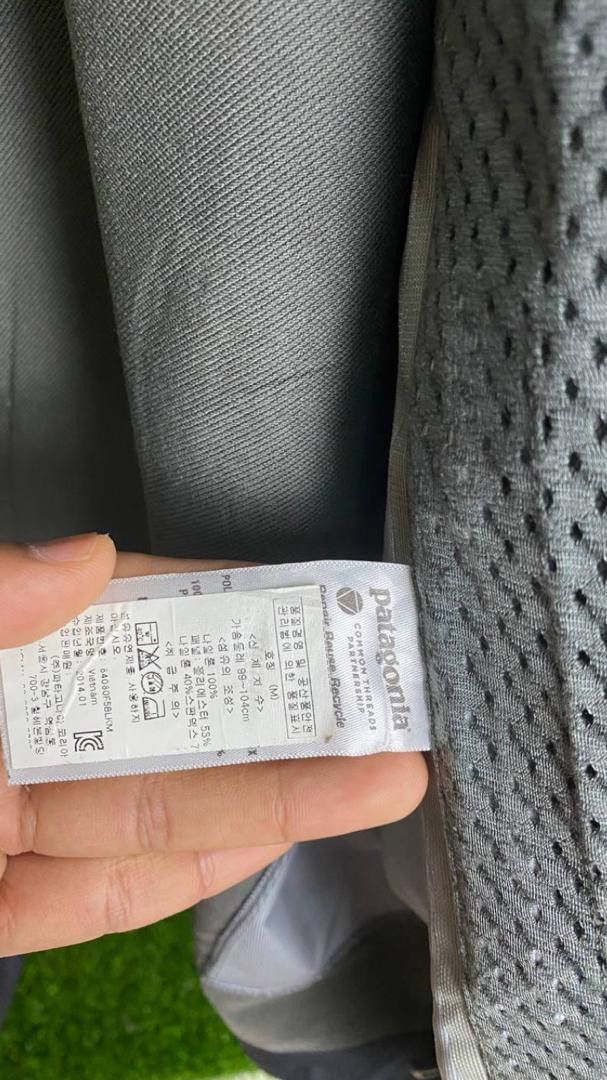 Patagonia Patagonia Water-Resistant Hooded Jacket (Pit 22.5) Size US M / EU 48-50 / 2 - 9 Thumbnail