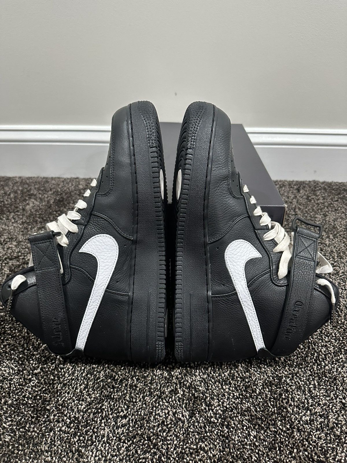 Nike × Vlone Vlone x Nike Air Force 1 High Black London Sample Sneaker Size US 10 / EU 43 - 8 Thumbnail