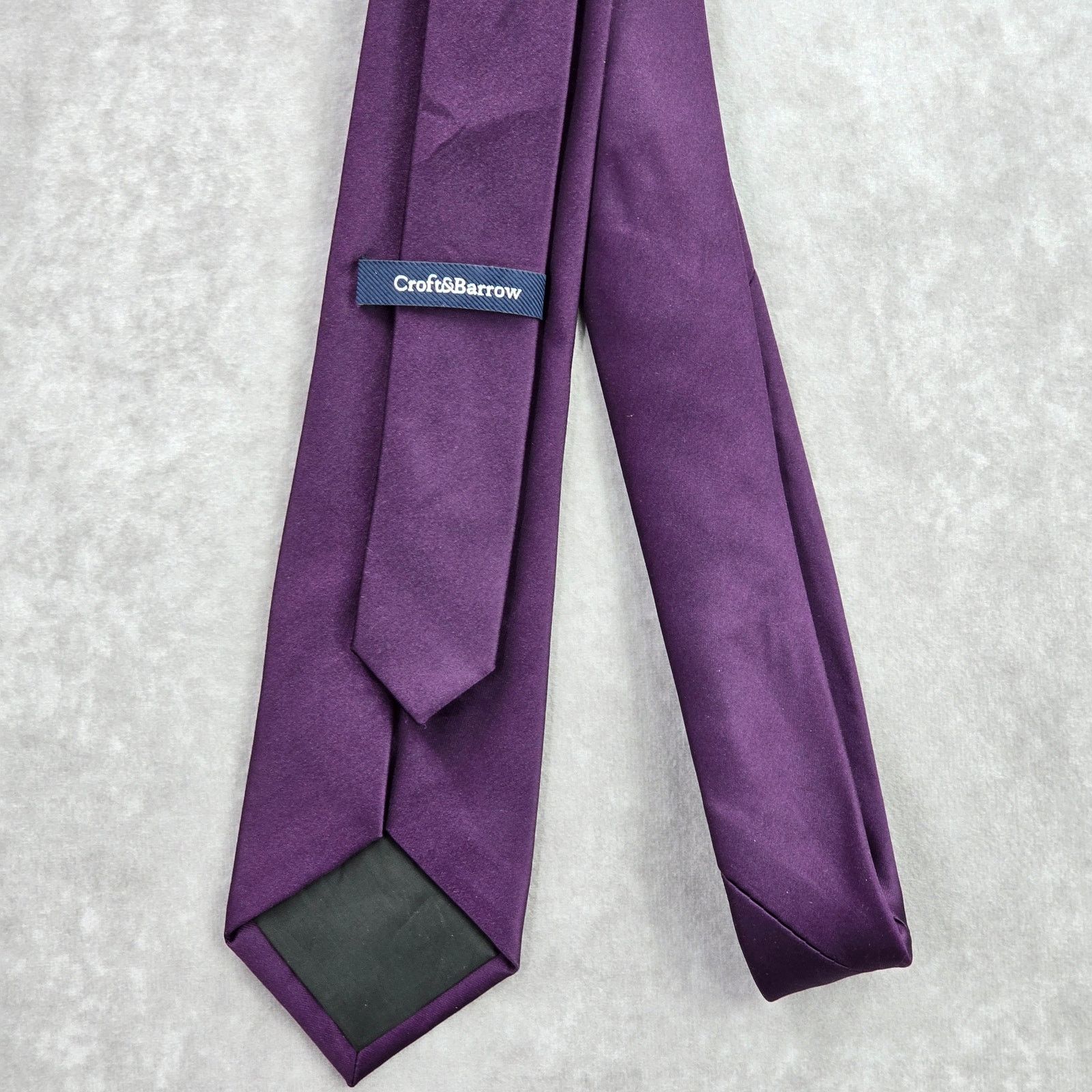 Croft & Barrow Croft & Barrow Solid Purple Polyester Men's Neck Tie Size 30 - 3 Thumbnail