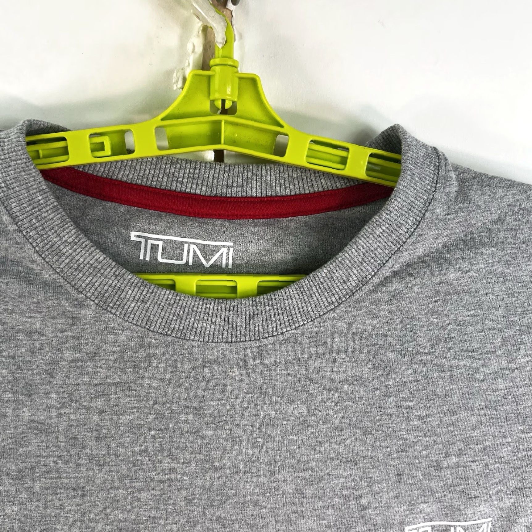 Tumi TUMI Mens T-Shirt Long Sleeve Shirt Regular Size L Gray Crew Neck Logo All Seasons Lightweight Knit Cotton Polyester Blend Size US L / EU 52-54 / 3 - 3 Thumbnail
