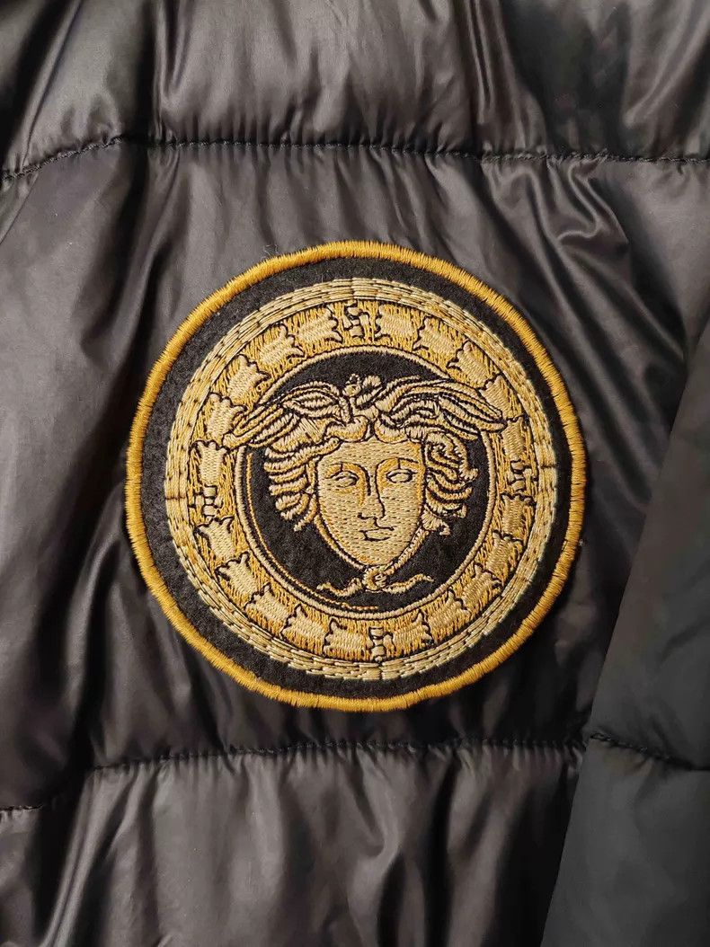 Versace Versace Black gold baroque gold thread embroidered down ja Size US L / EU 52-54 / 3 - 4 Thumbnail