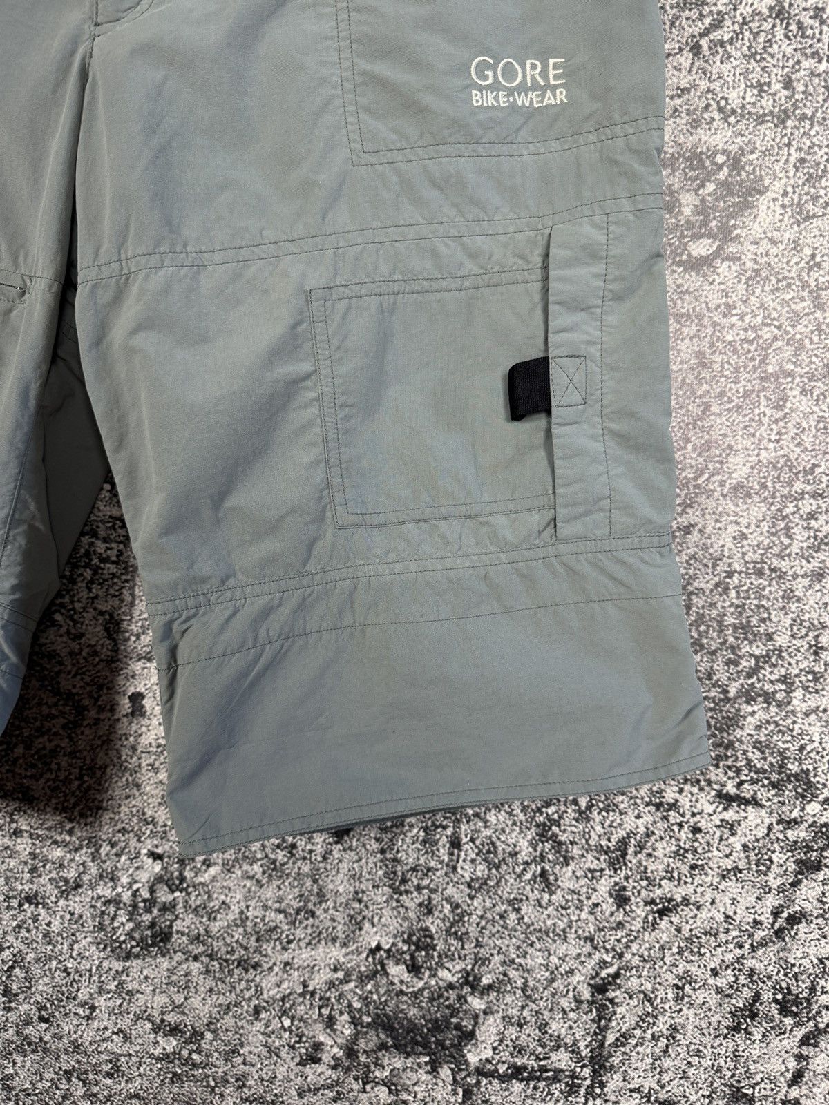 GOREWEAR Men’s Gore Bike Wear Bicycles Shorts Cargo Bike Size L Size US 36 / EU 52 - 5 Thumbnail