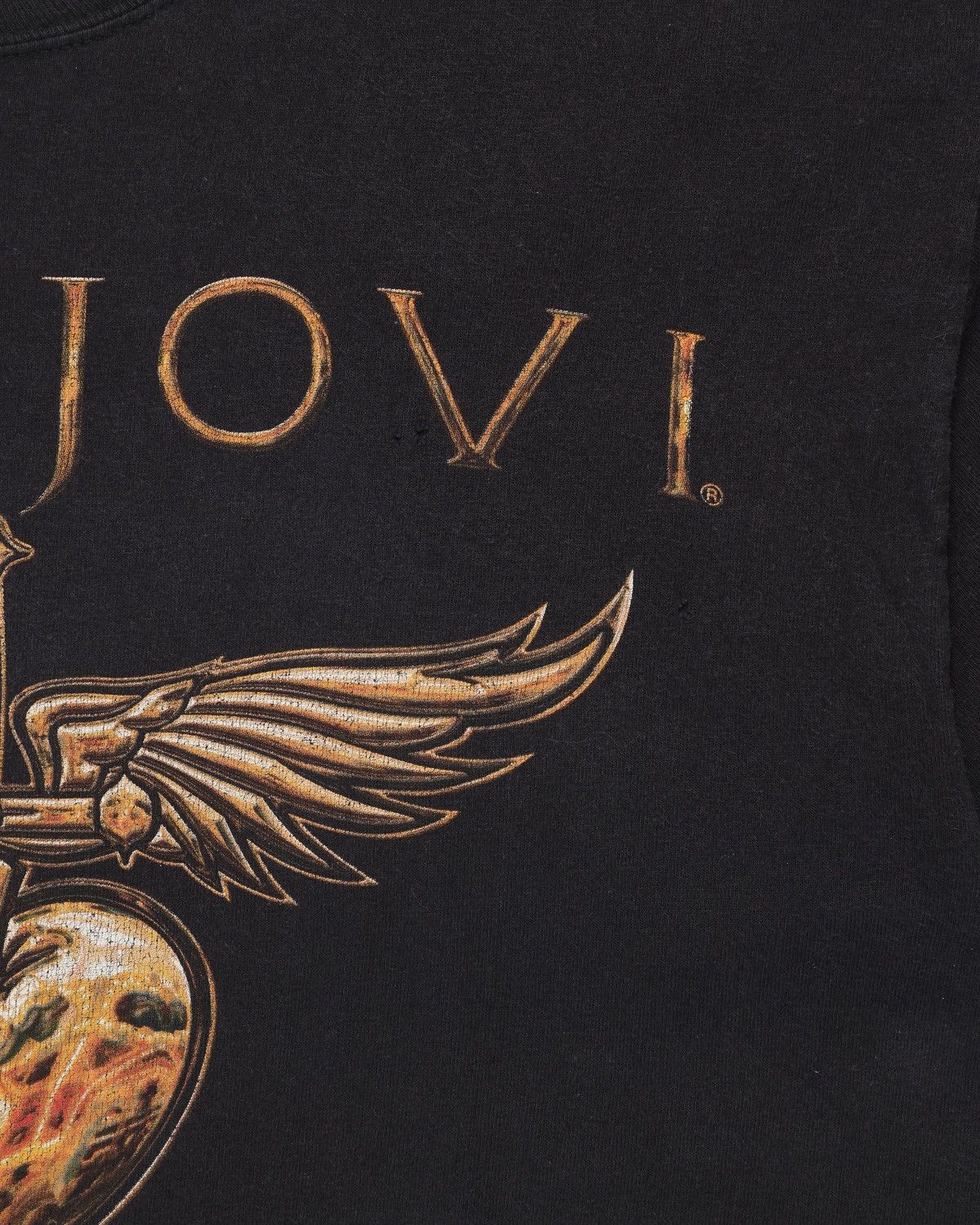 Band Tees Bon Jovi 2011 Tour Winged Dagger Heart Hanes Heavyweight Size US L / EU 52-54 / 3 - 6 Thumbnail