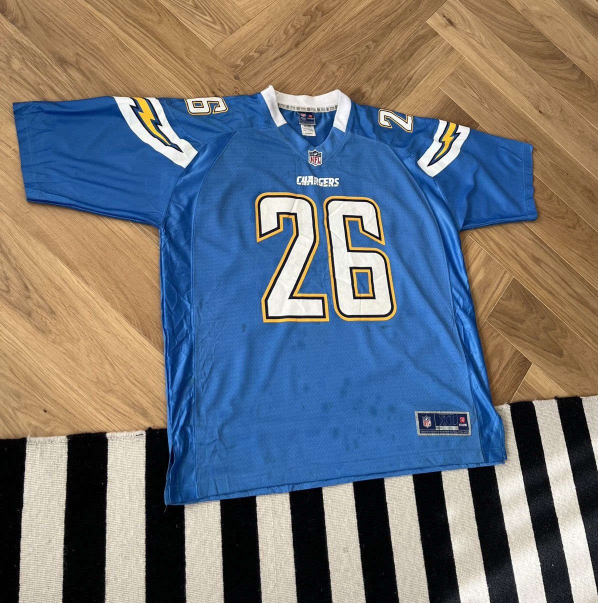 NFL Los Angeles chargers powder blue Jersey Flowers 26 Size US XL / EU 56 / 4 - 2 Thumbnail