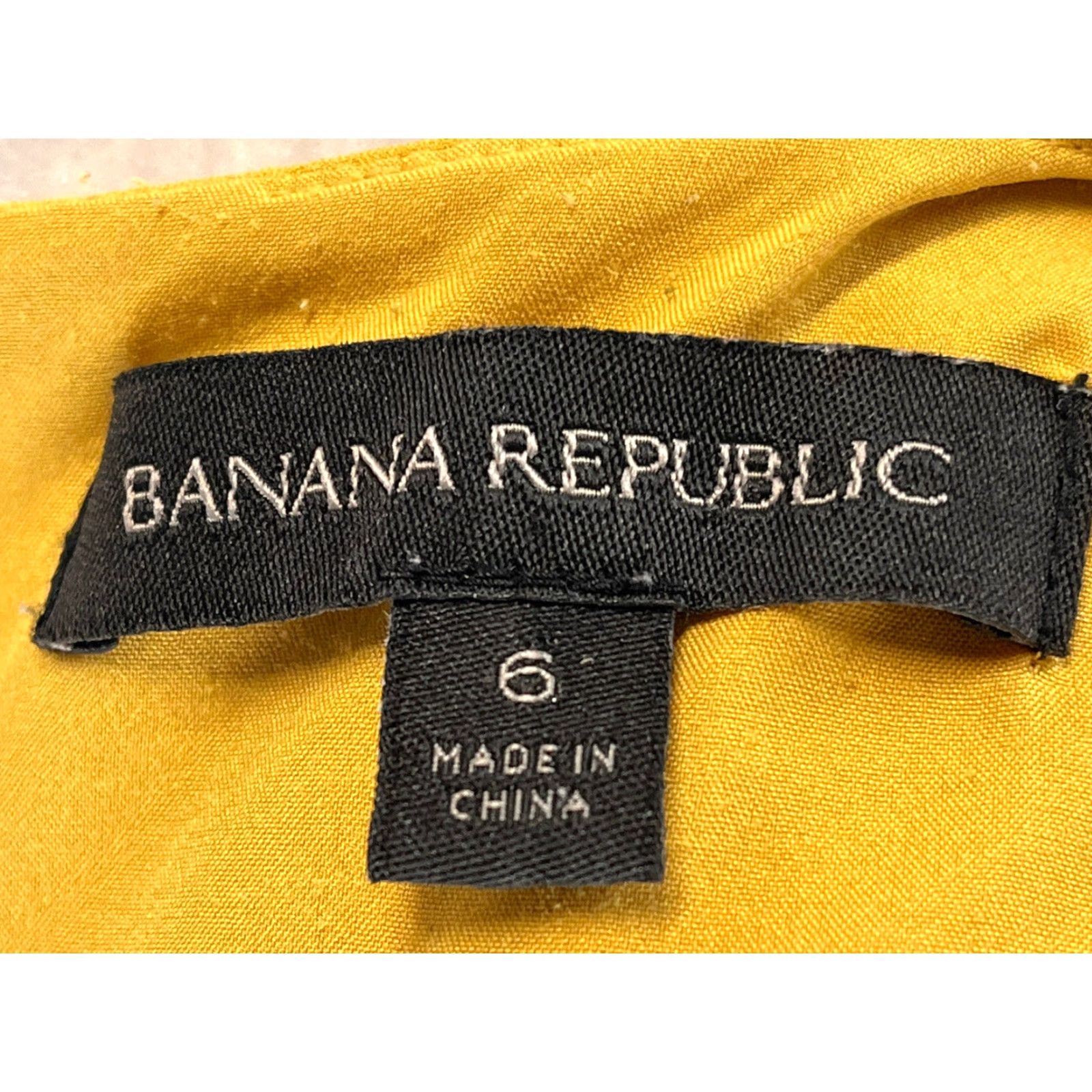 Banana Republic Banana Republic Yellow Sleeveless Tiered Crepe Sheath Dress Women's Size 6 Knee Length Mustard Pockets Size M / US 6-8 / IT 42-44 - 6 Thumbnail