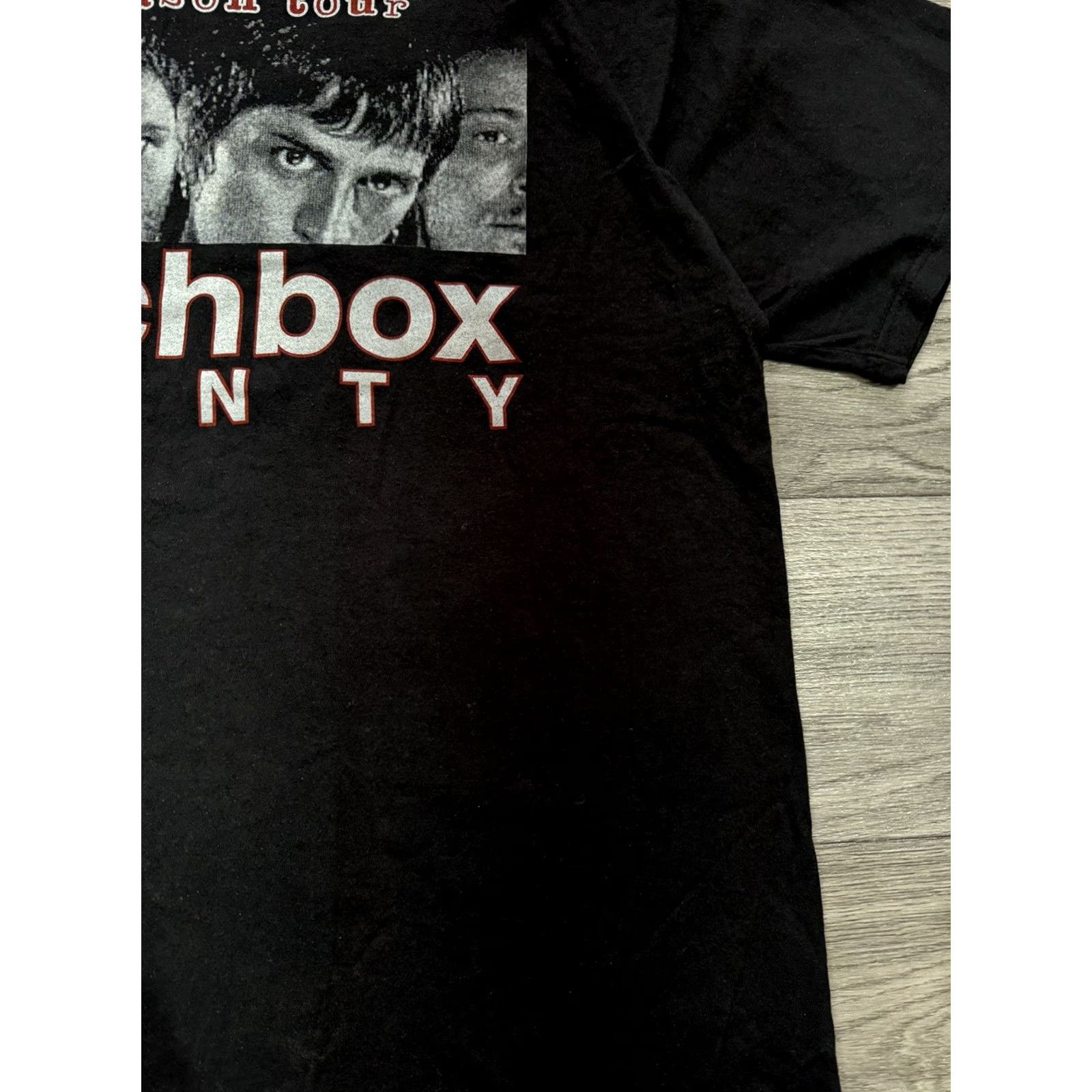 Vintage Matchbox Twenty Tour Mad Season 2001 Rock Concert T-shirt XL Black Mens T-Shirt Band Music Rock 2000s Size US XL / EU 56 / 4 - 7 Thumbnail