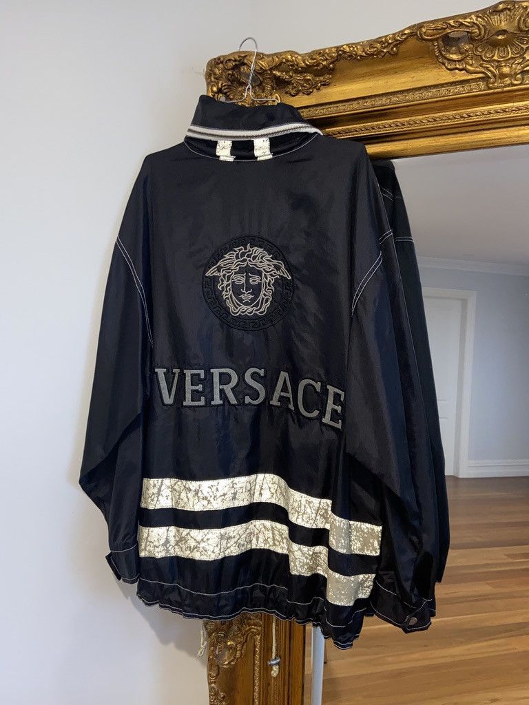 Versace Vintage Windbreaker Jacket Size US XL / EU 56 / 4 - 7 Thumbnail