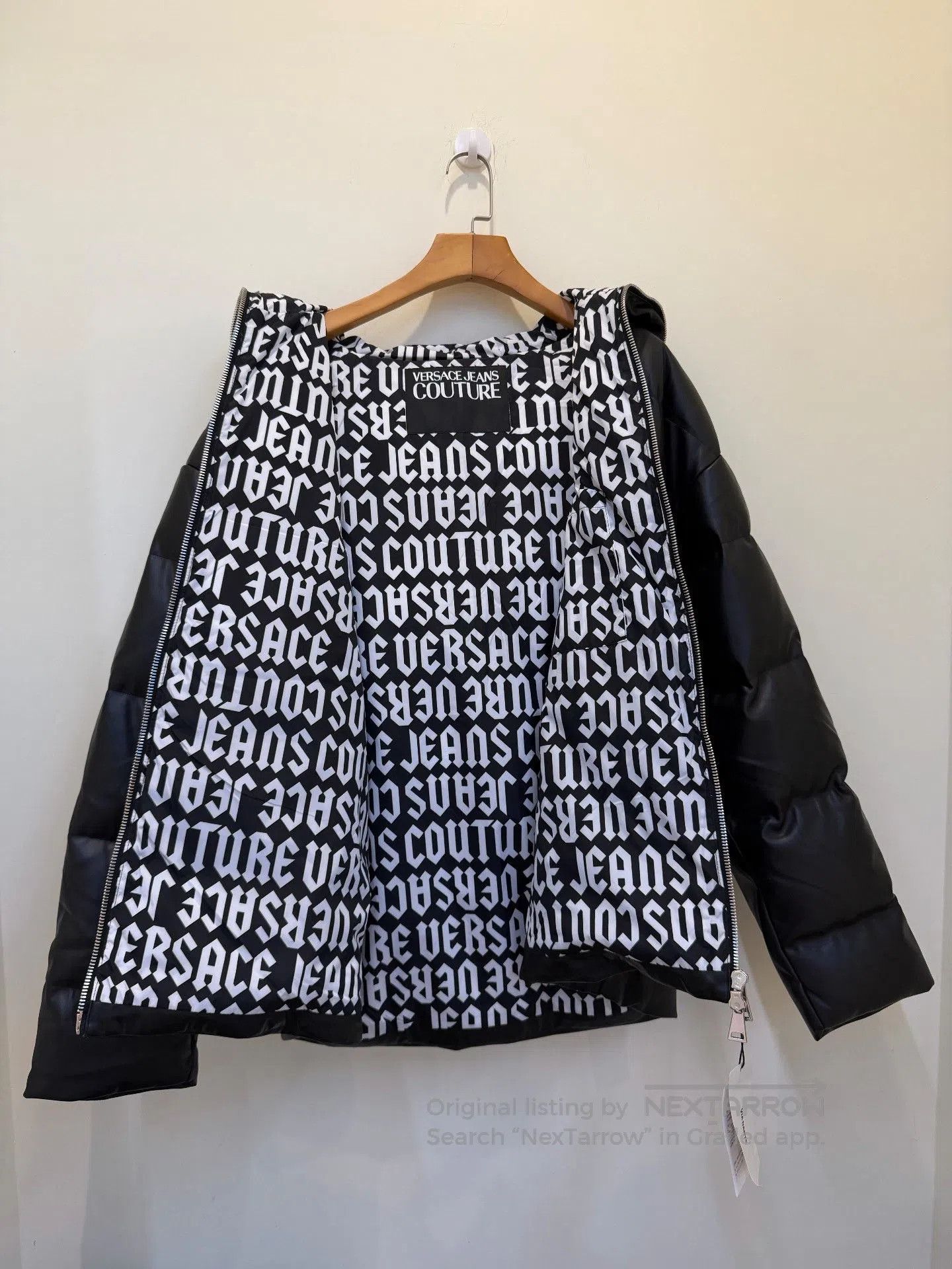 Versace Jeans Couture VERSACE JEANS COUTURE Hooded Down Jacket. Size US M / EU 48-50 / 2 - 4 Thumbnail