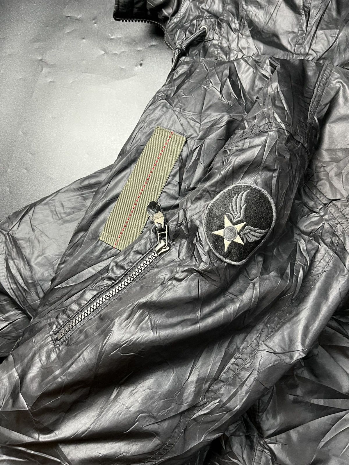Japanese Brand × Le Grande Bleu (L.G.B.) × Vintage VINTAGE AVIREX PUFFER DOWN JACKET Size US M / EU 48-50 / 2 - 5 Thumbnail