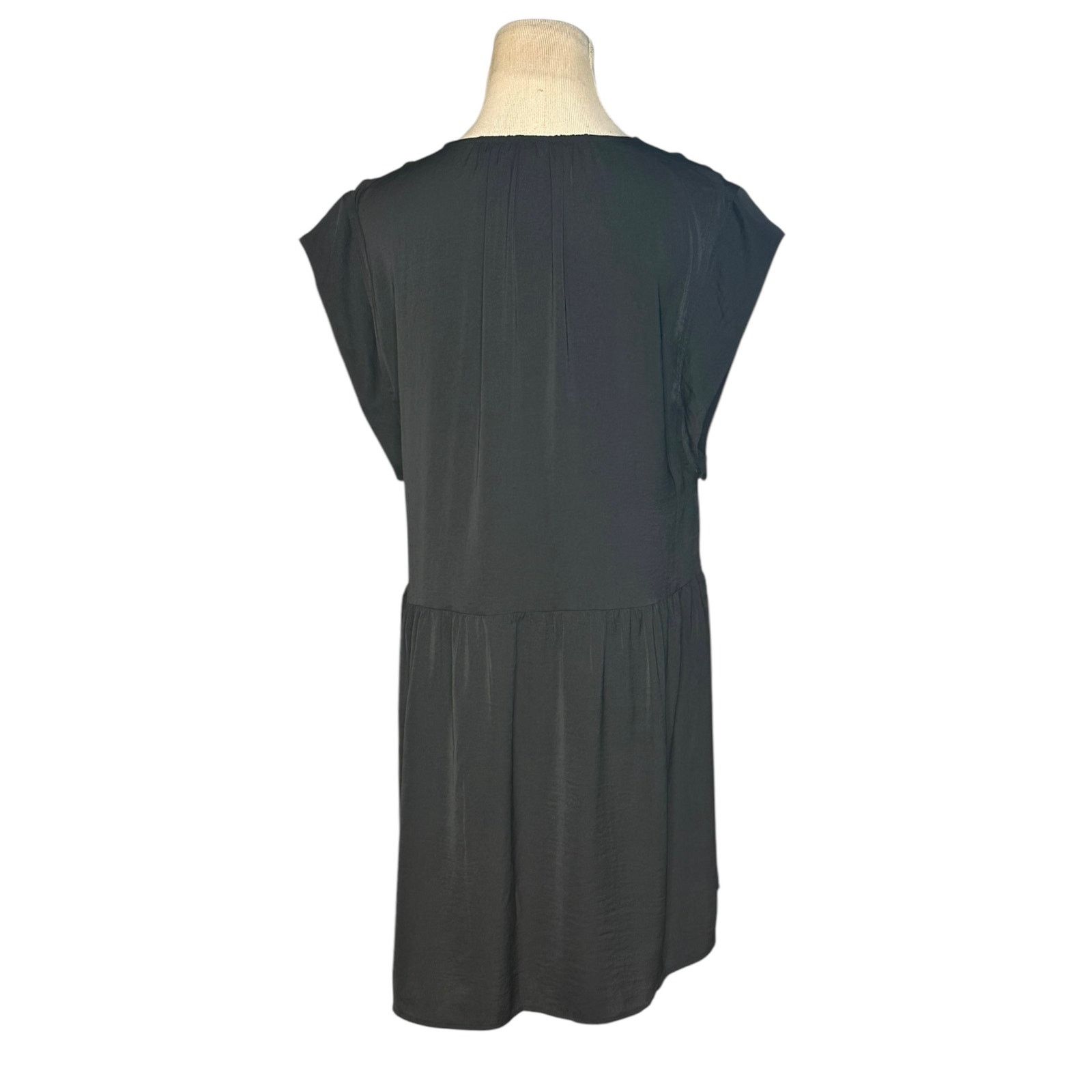 Express Express black short sleeves hi low tunic blouse size M Size M / US 6-8 / IT 42-44 - 9 Thumbnail