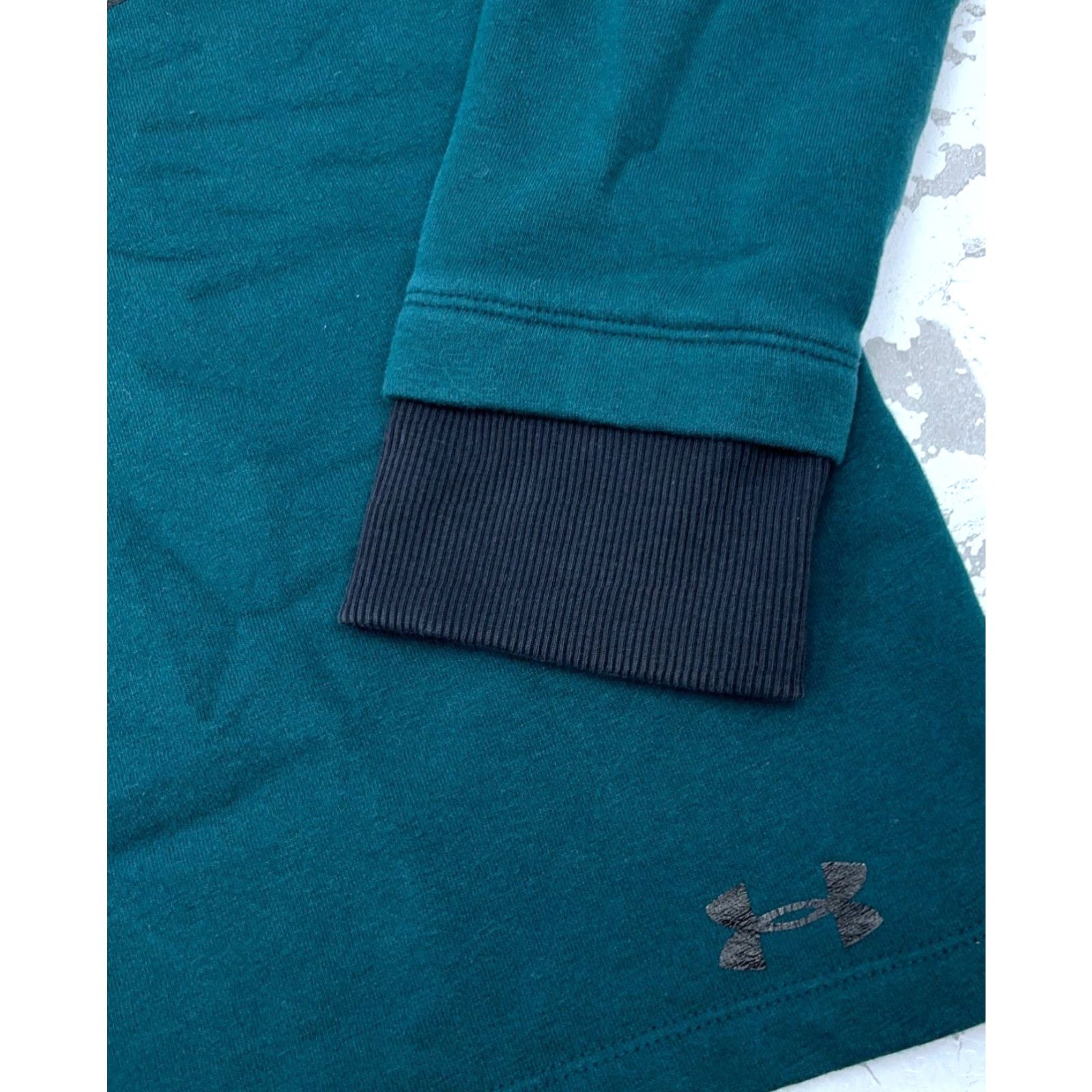 Under Armour Under Armour Hoodie Women Medium Green Sweatshirt Pullover Logo Pockets All Seasons Fashion 90s Modern Sports Mens Womens Size M / US 6-8 / IT 42-44 - 2 Thumbnail