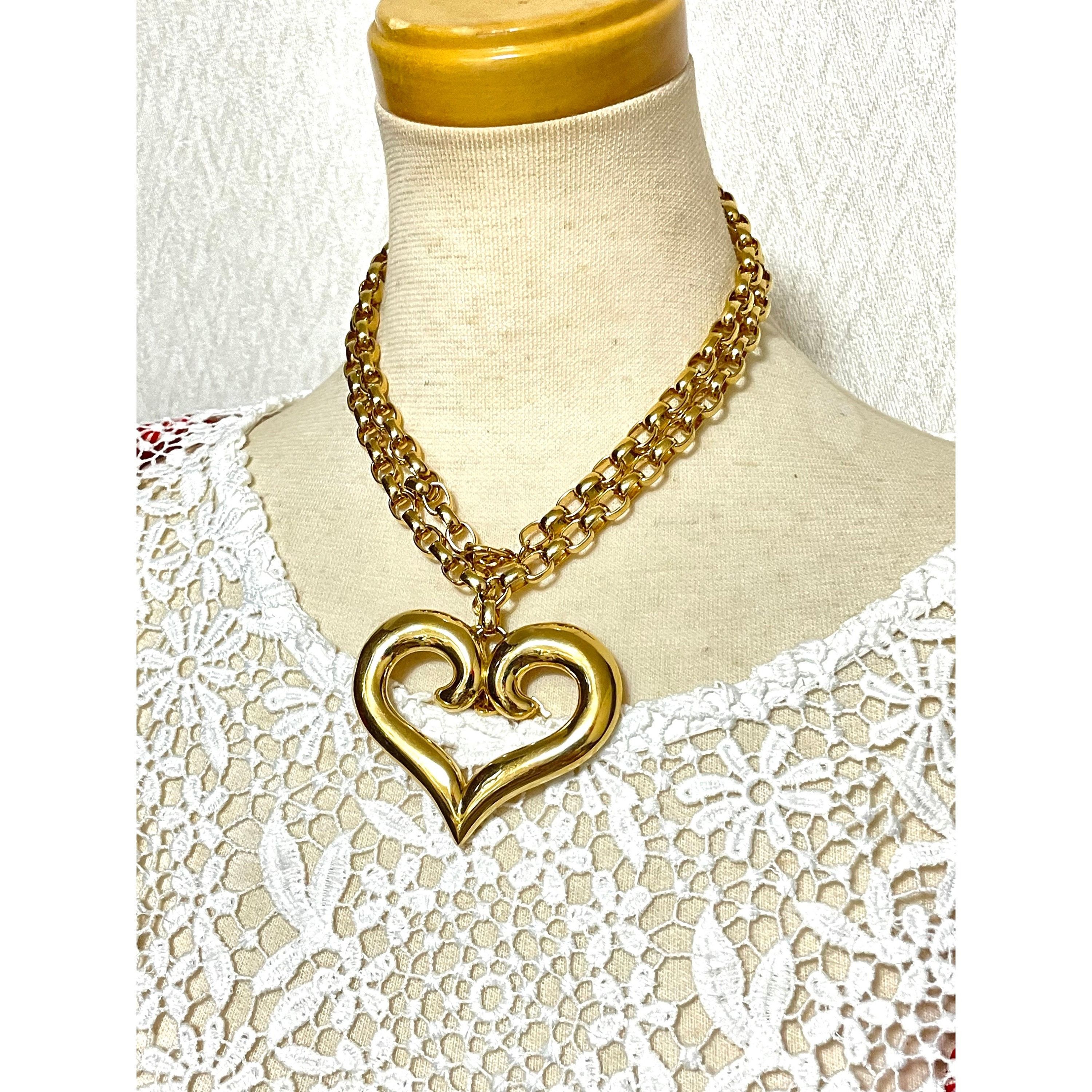 Nina Ricci Vintage Nina Ricci large chain necklace with heart top Size ONE SIZE - 1 Thumbnail