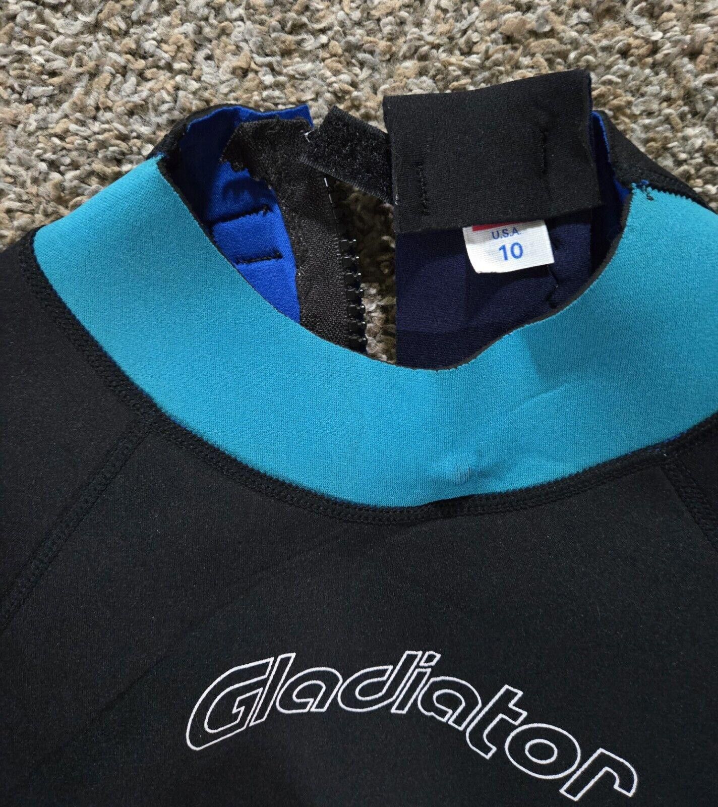 Designer Gladiator Wet Suit Made In USA Size 10 Size ONE SIZE - 2 Thumbnail