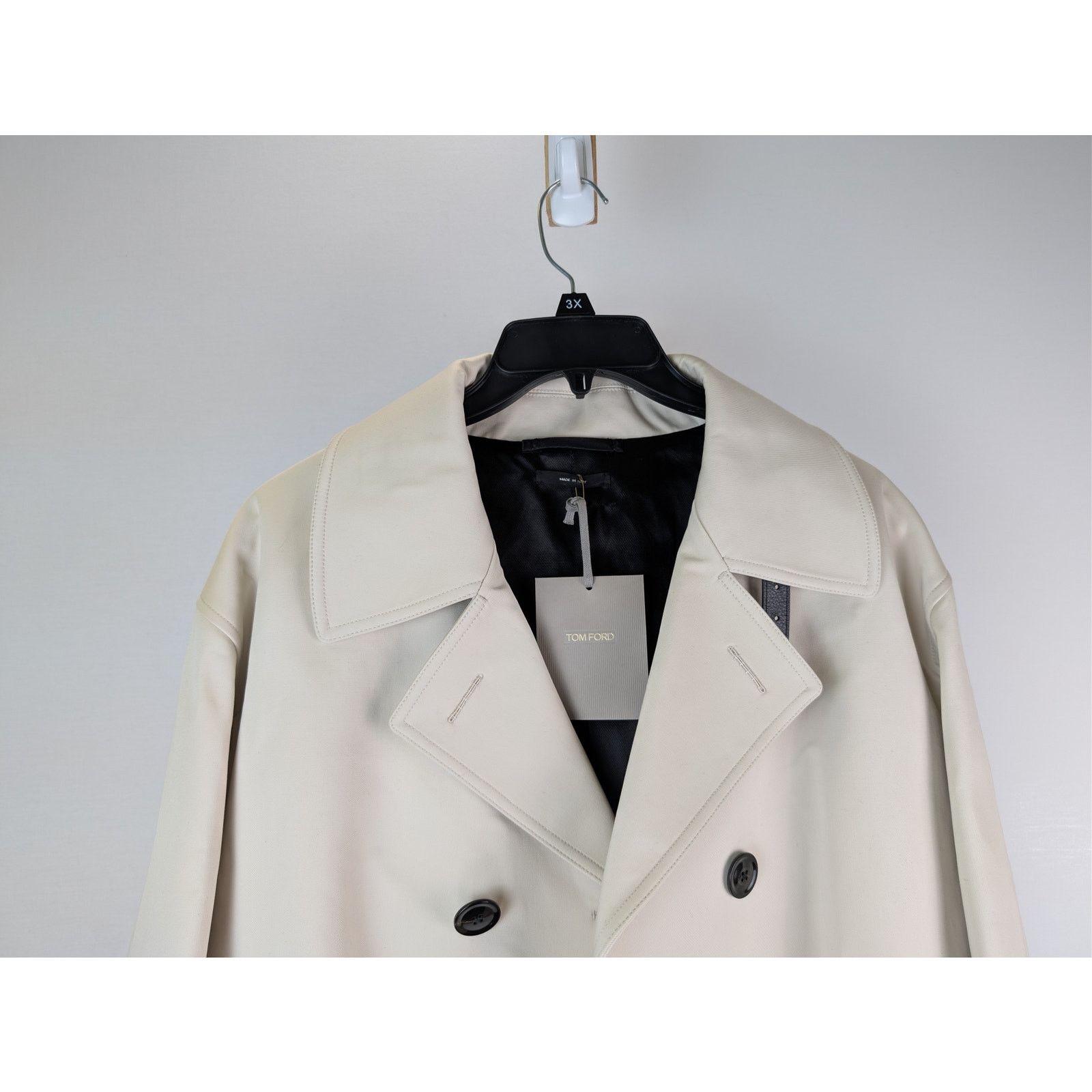 Tom Ford o1rshd1 CC20 Sportswear double-breasted leather coat White Size US M / EU 48-50 / 2 - 3 Thumbnail