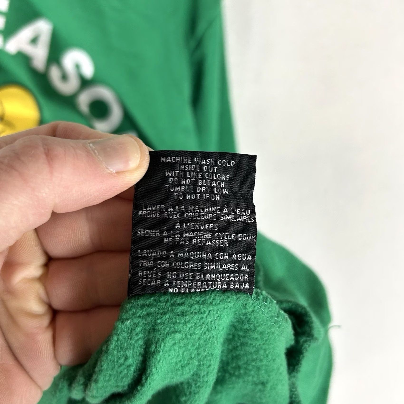 Vintage The Simpsons' Tis the Season to be Jelly Funny Sweatshirt Mens Medium Green Xmas Size US M / EU 48-50 / 2 - 6 Thumbnail