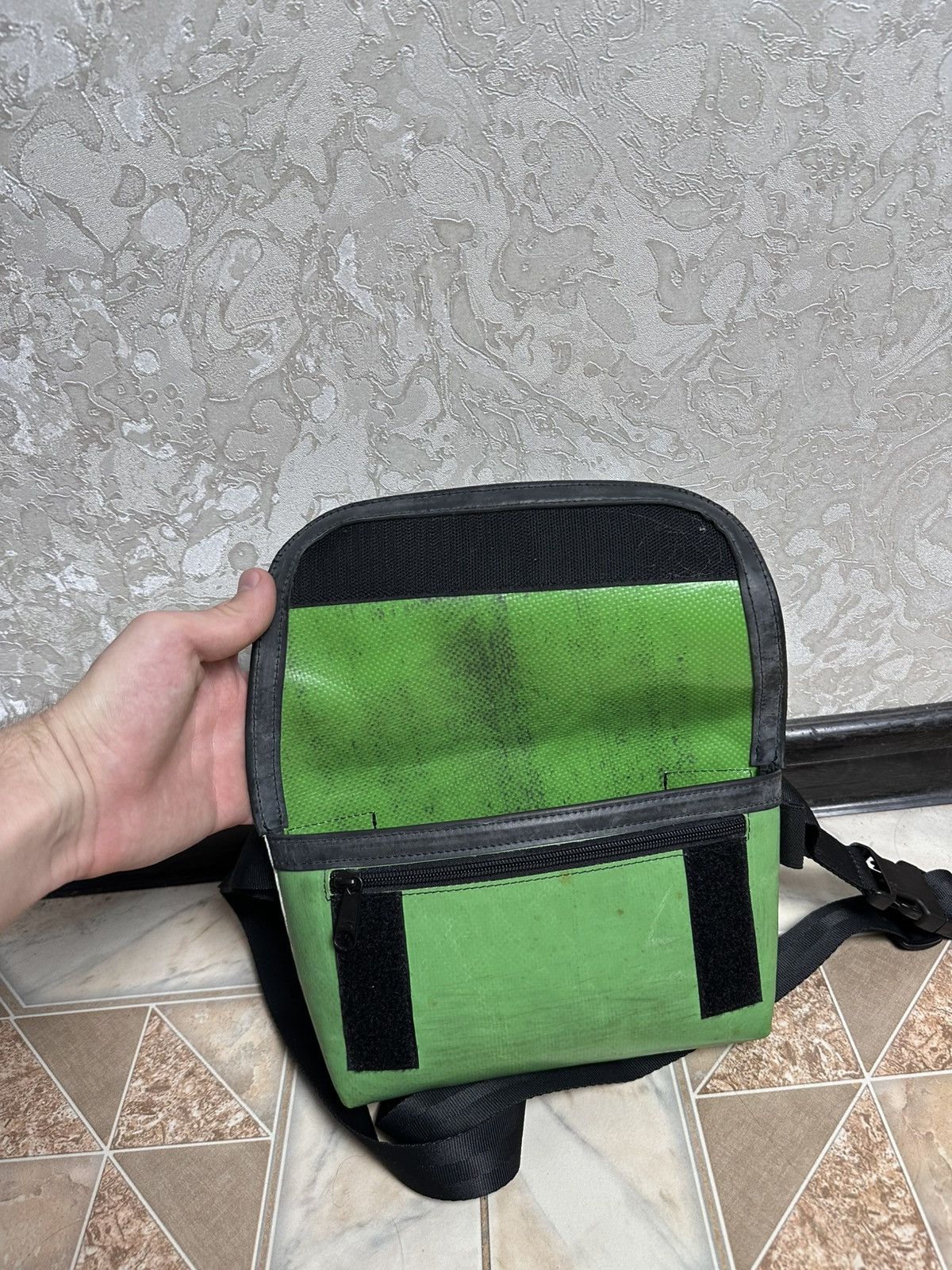 Freitag × Streetwear × Vintage Freitag F40 Jamie – Upcycled Messenger Bag – Unique Design Size ONE SIZE - 9 Thumbnail