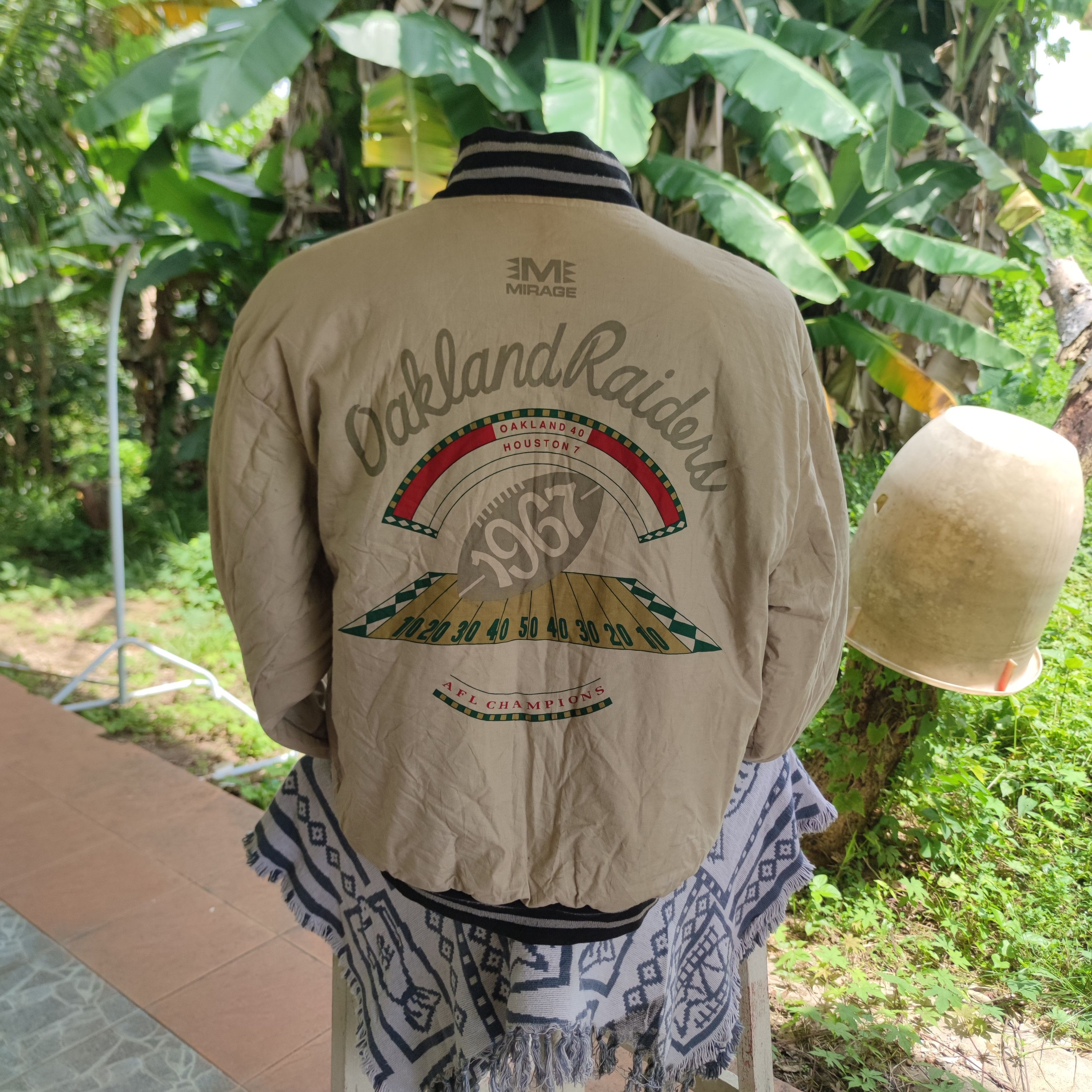 Mirage × NFL VINTAGE MIRAGE OAKLAND RAIDERS REVERSIBLE JACKET Size US L / EU 52-54 / 3 - 13 Thumbnail
