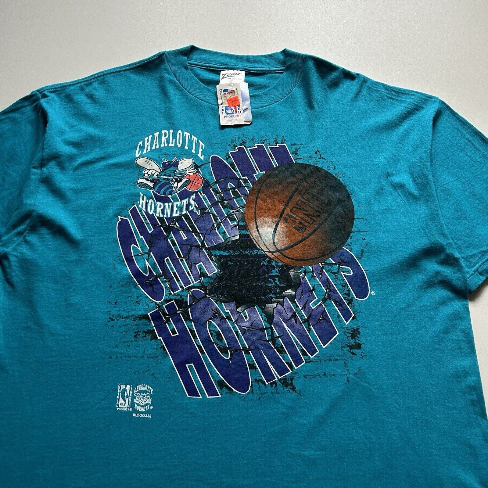 NBA × Vintage × Zubaz Vintage 90s Charlette Hornets NBA Zubaz Graphic T Shirt 2XL Size US XXL / EU 58 / 5 - 2 Thumbnail