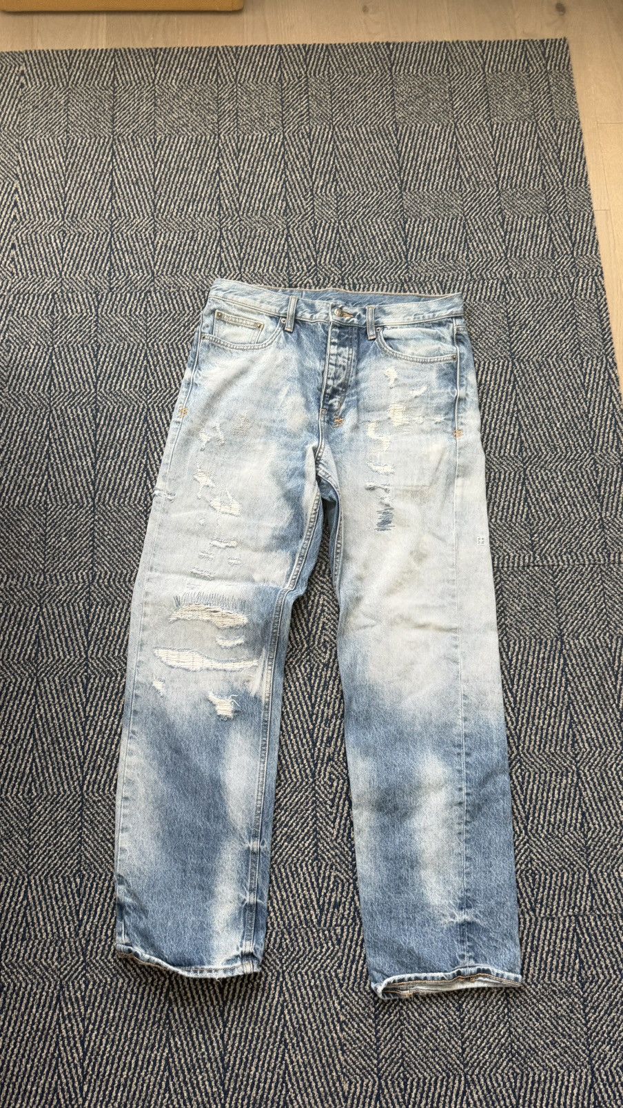 Ksubi KSUBI DISTRESSED STRAIGHT LEG DENIM Size US 32 / EU 48 - 1 Thumbnail