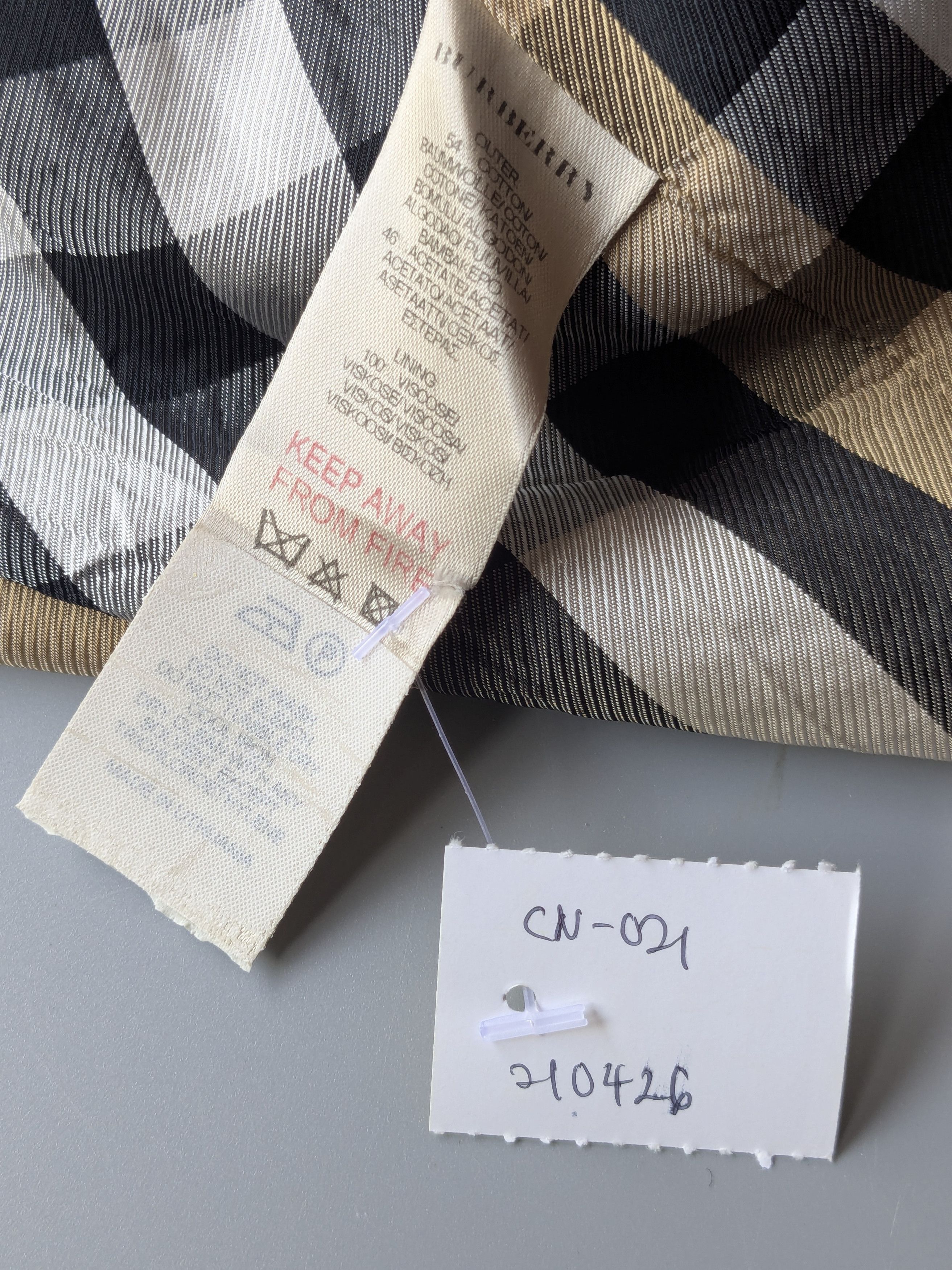 Burberry Burberry nova check mini skirt Size 23" - 6 Thumbnail