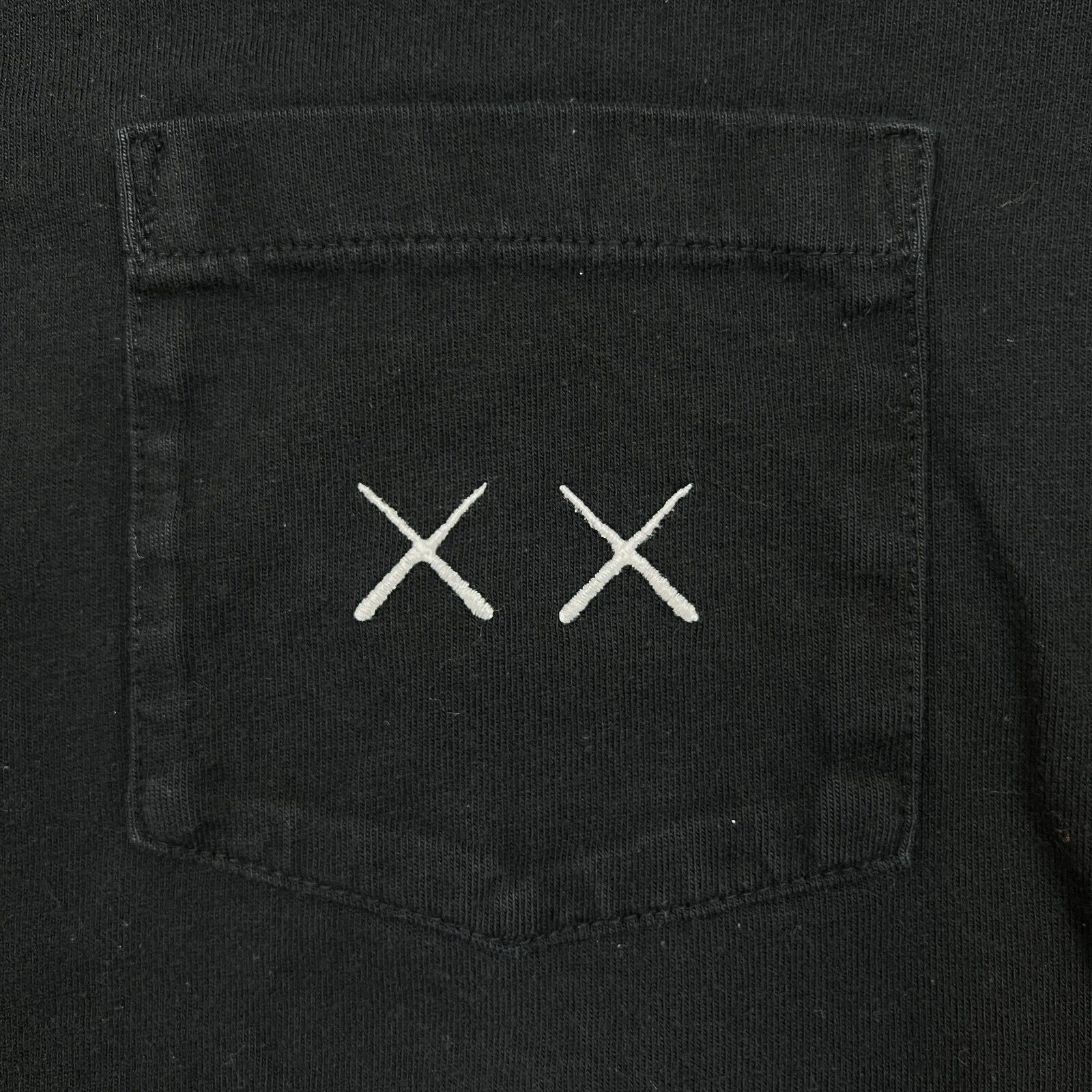 Kaws × Uniqlo KAWS x Uniqlo x Sesame Street XX Pocket Tee Medium T Shirt Size US M / EU 48-50 / 2 - 4 Thumbnail