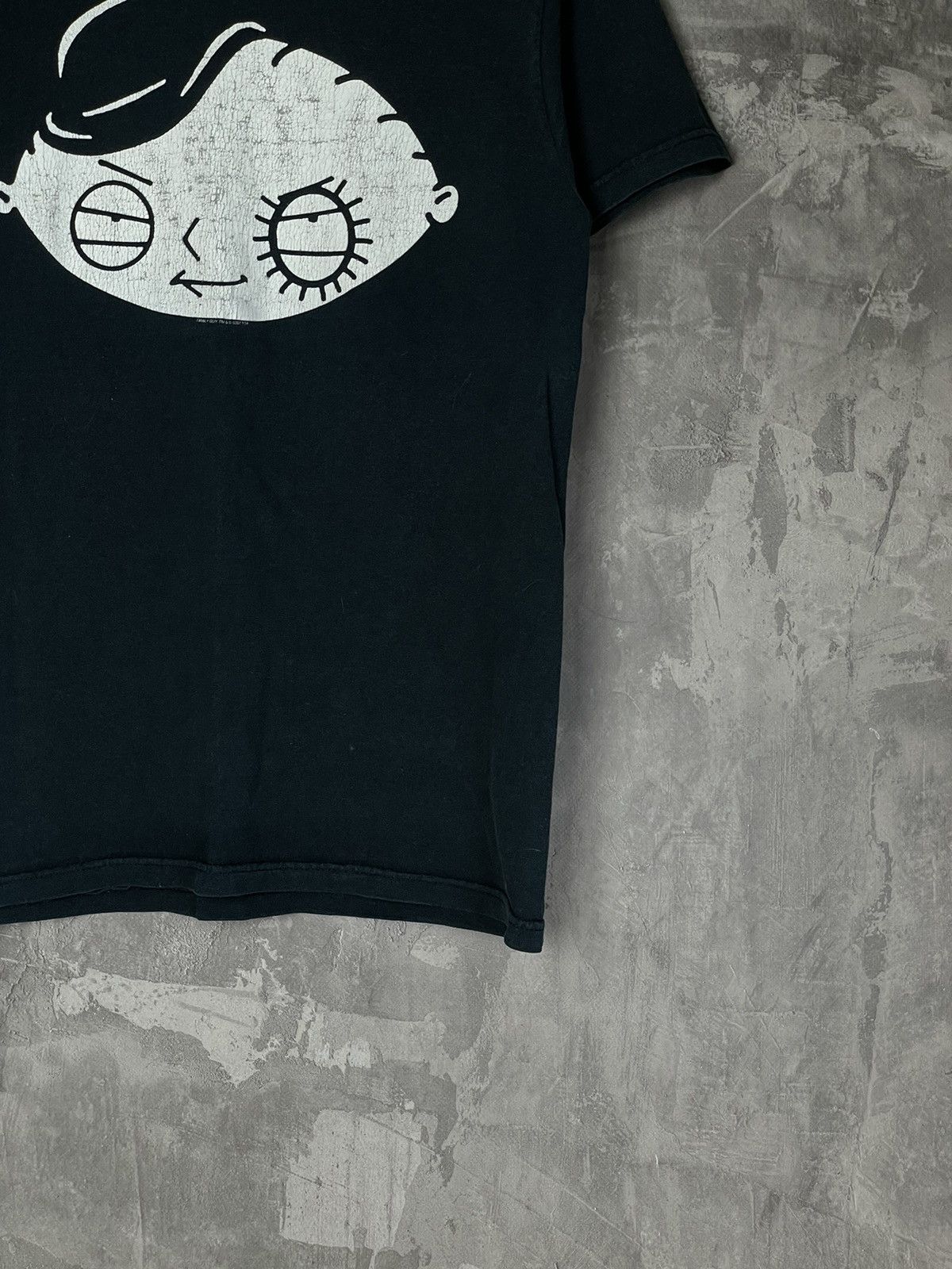 Griffin × Vintage Vintage Y2K Stewie Griffin Faded Fruit of The Loom T shirt Size US S / EU 44-46 / 1 - 6 Thumbnail