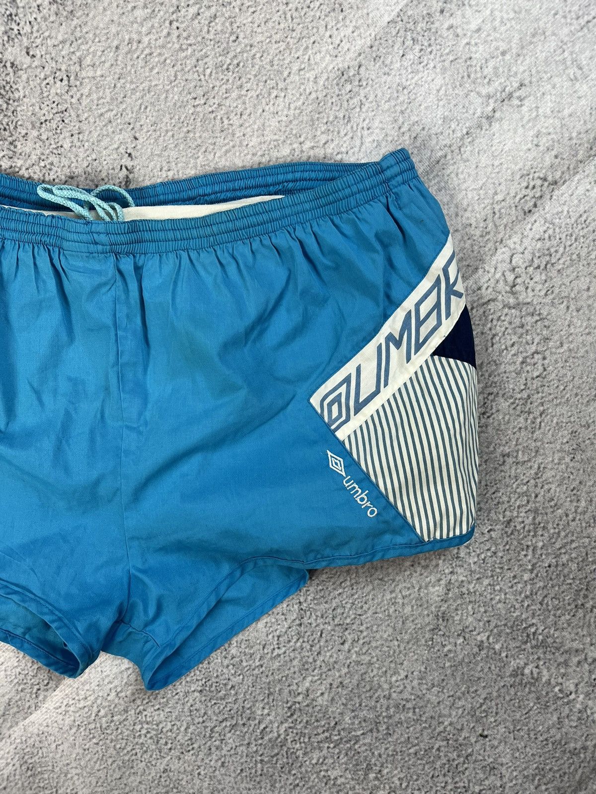 Umbro Vintage Umbro shorts Size US 31 - 2 Thumbnail