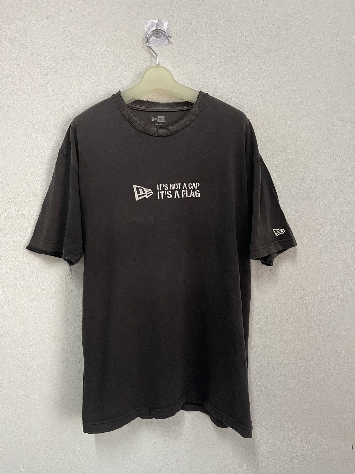 Japanese Brand × New Era Distressed New era black faded t-shirt📸 Size US XXL / EU 58 / 5 - 1 Thumbnail