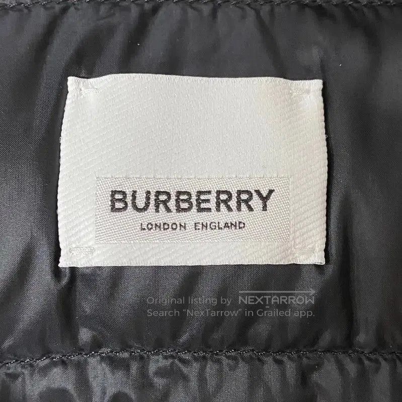 Burberry Burberry Women's Black Nylon Puffer Vest. Size XS / US 0-2 / IT 36-38 - 4 Thumbnail
