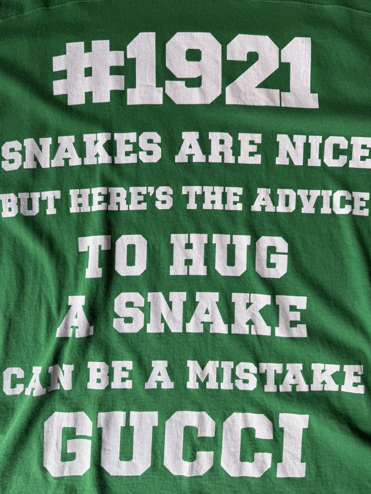 Gucci GUCCI TO HUG A SNAKE GREEN TEE SIZE L Size US L / EU 52-54 / 3 - 2 Thumbnail
