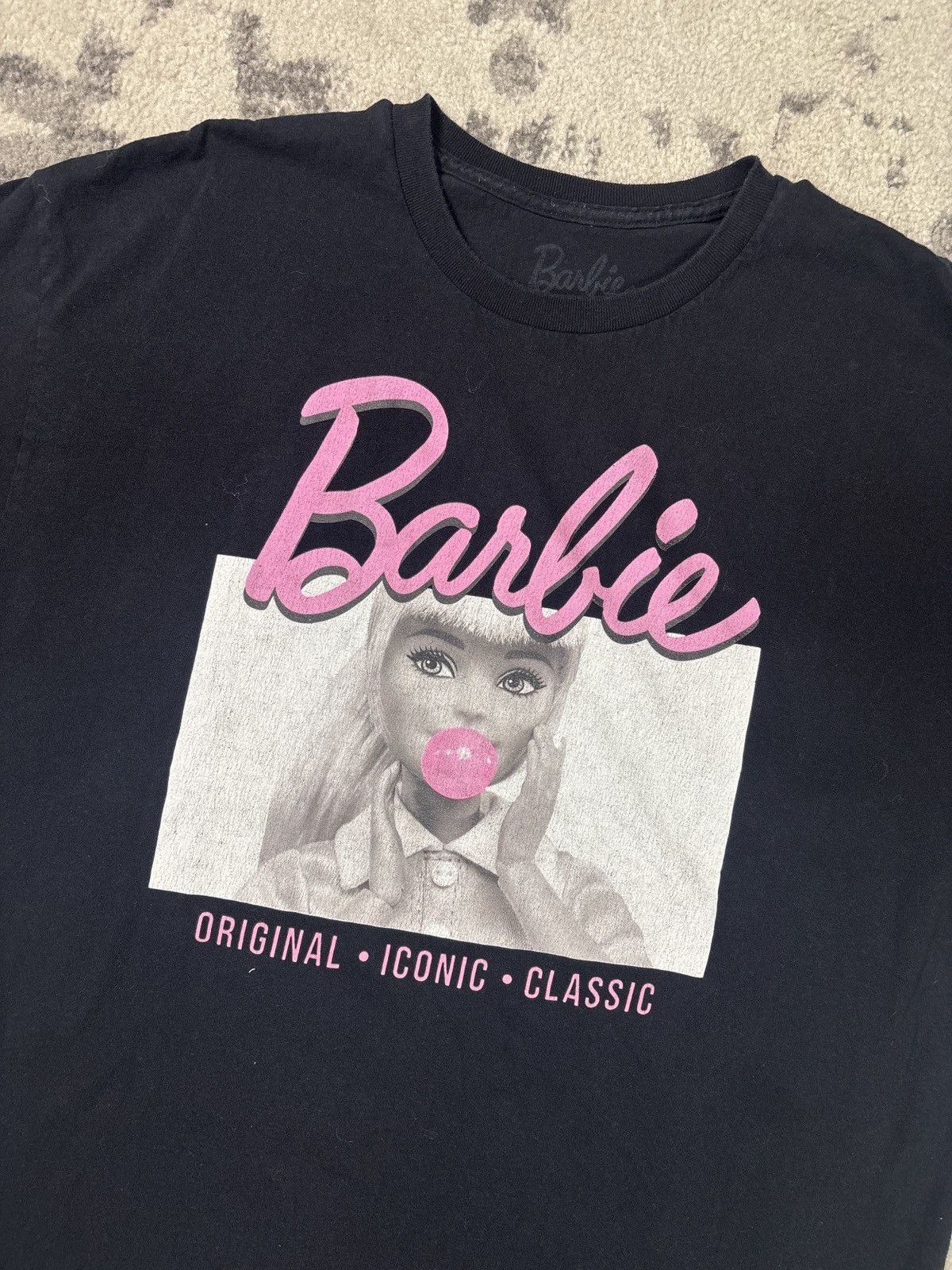 Vintage BARBIE GRAPHIC TEE Size US M / EU 48-50 / 2 - 2 Thumbnail