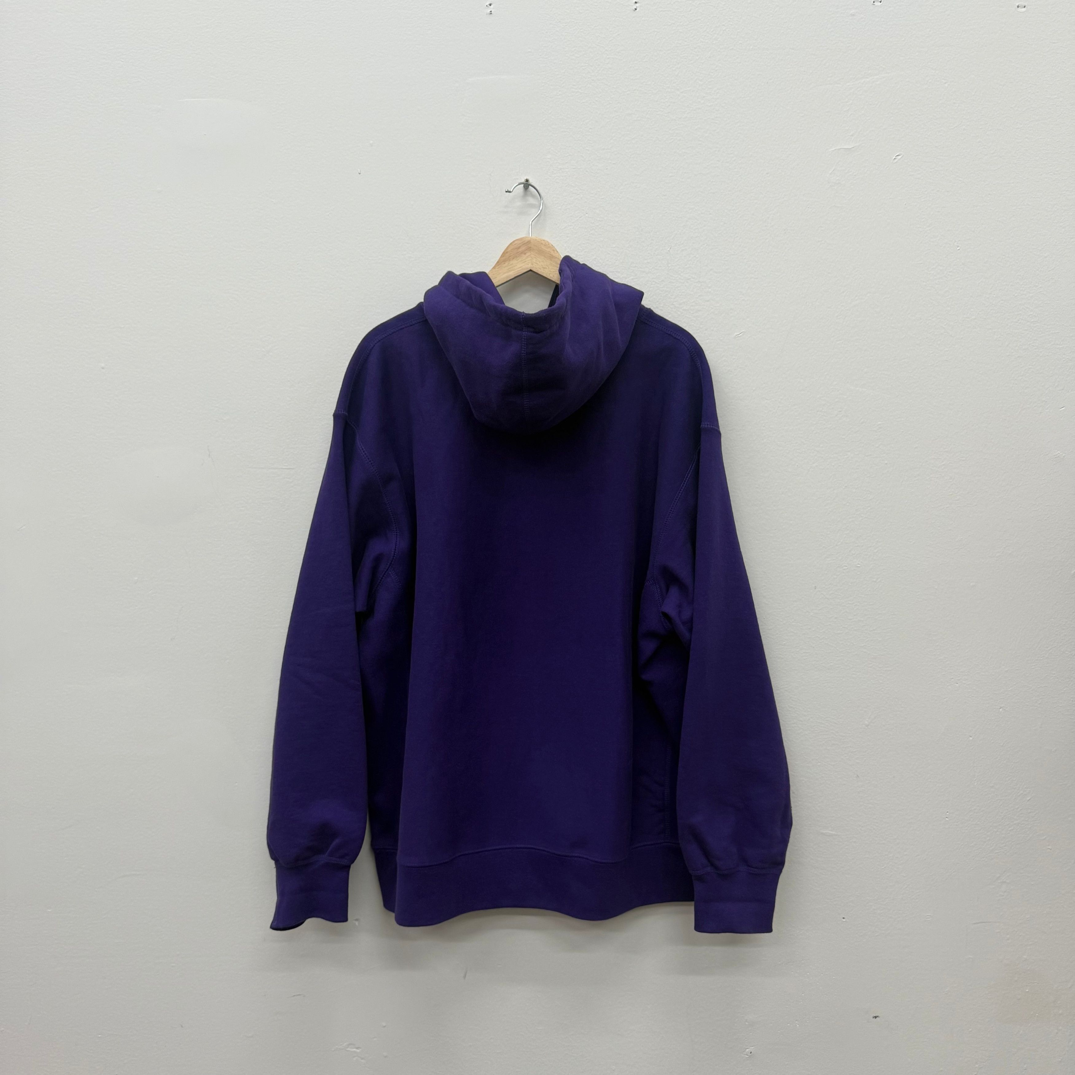 Supreme Supreme Purple Vertical Text Hoodie - Size XL Size US XL / EU 56 / 4 - 2 Thumbnail