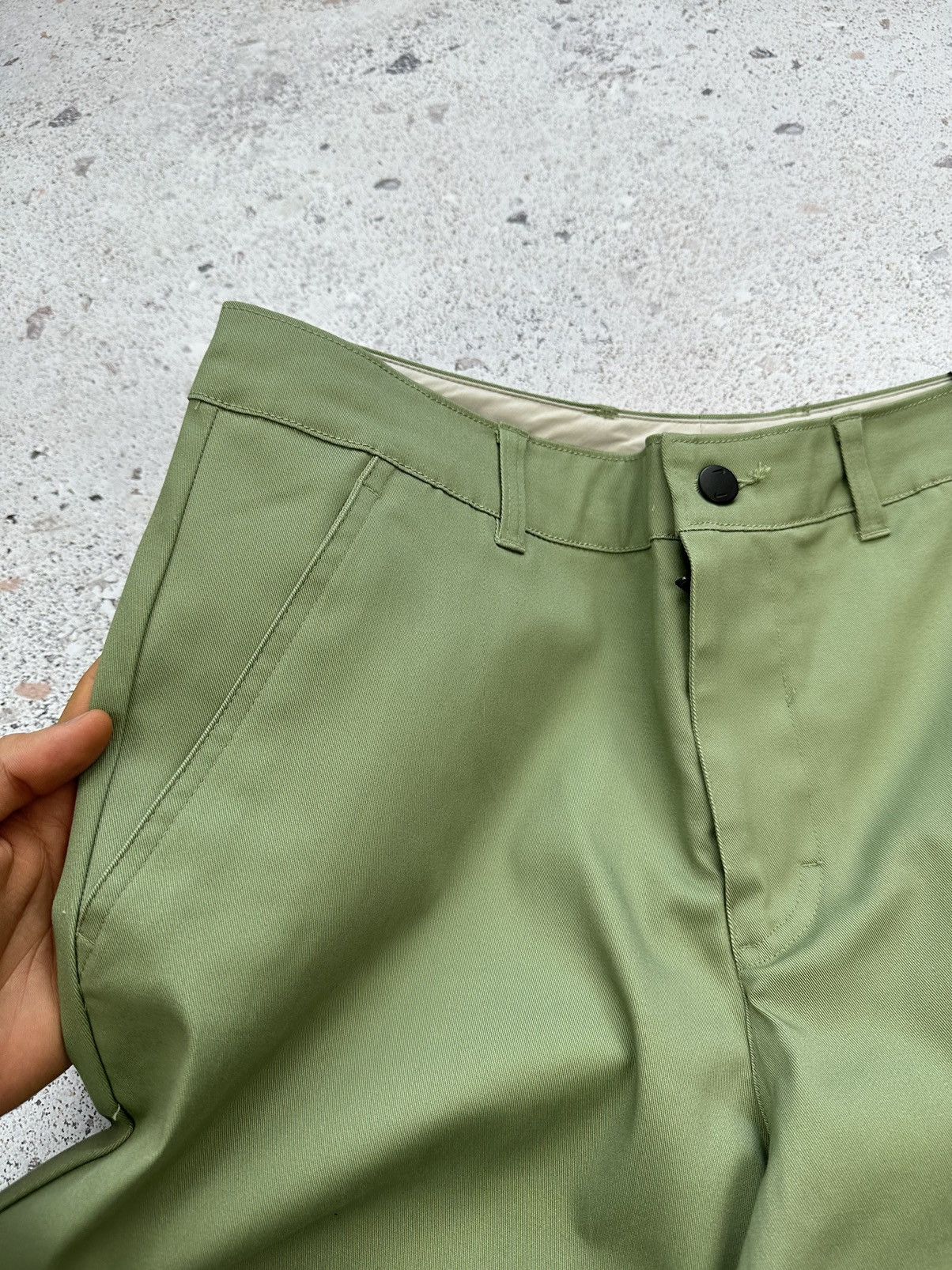 Other Nike Life El Chino Pants Oil Green Men 32 M size Size US 32 / EU 48 - 7 Thumbnail
