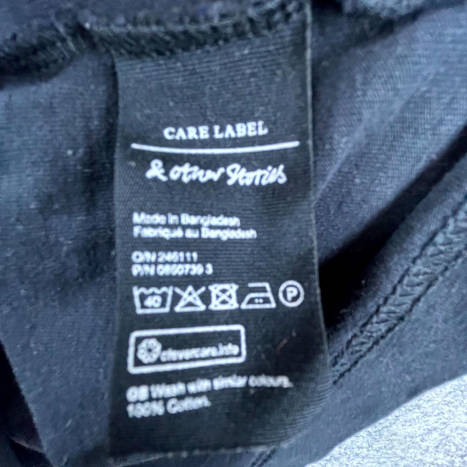 & Other Stories & Other Stories Cropped Top Women Small Black Basic Neutral Size S / US 4 / IT 40 - 6 Thumbnail