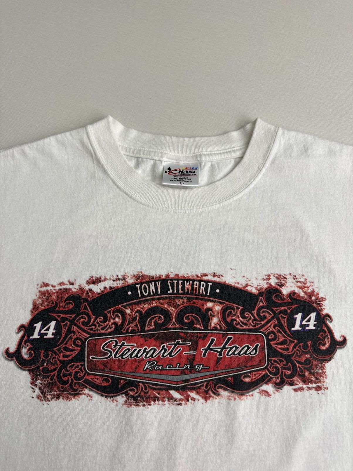 Chase Authentics × NASCAR Vintage Y2K NASCAR Tony Stewart Racing T-Shirt Old Spice 09’ Size US L / EU 52-54 / 3 - 8 Thumbnail