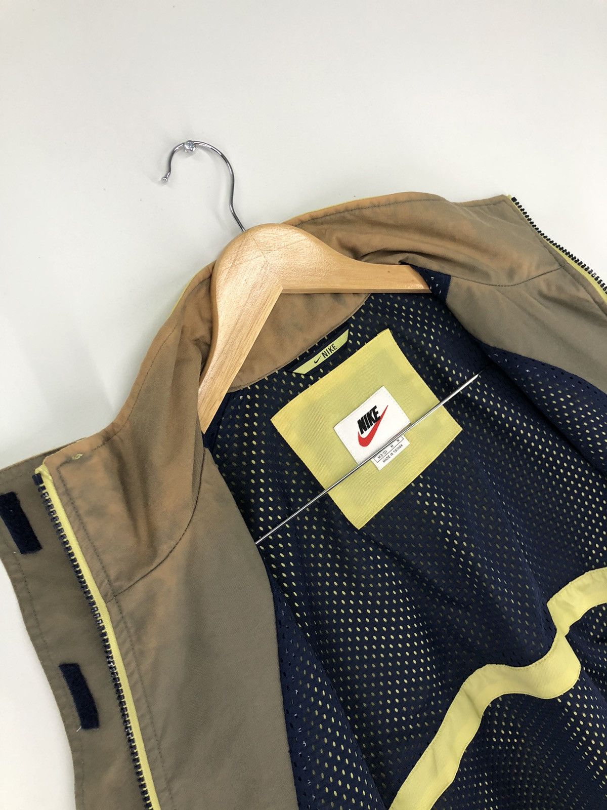 Nike Vintage 90s Nike Windbreaker Faded Jacket Size US M / EU 48-50 / 2 - 19 Thumbnail