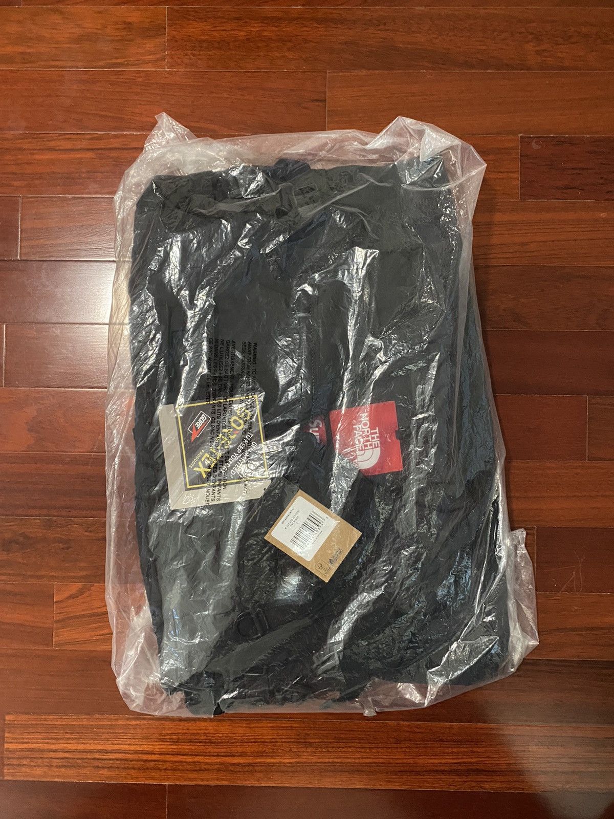 Supreme × The North Face Supreme North Face RTG Jacket with Vest Size US L / EU 52-54 / 3 - 5 Thumbnail