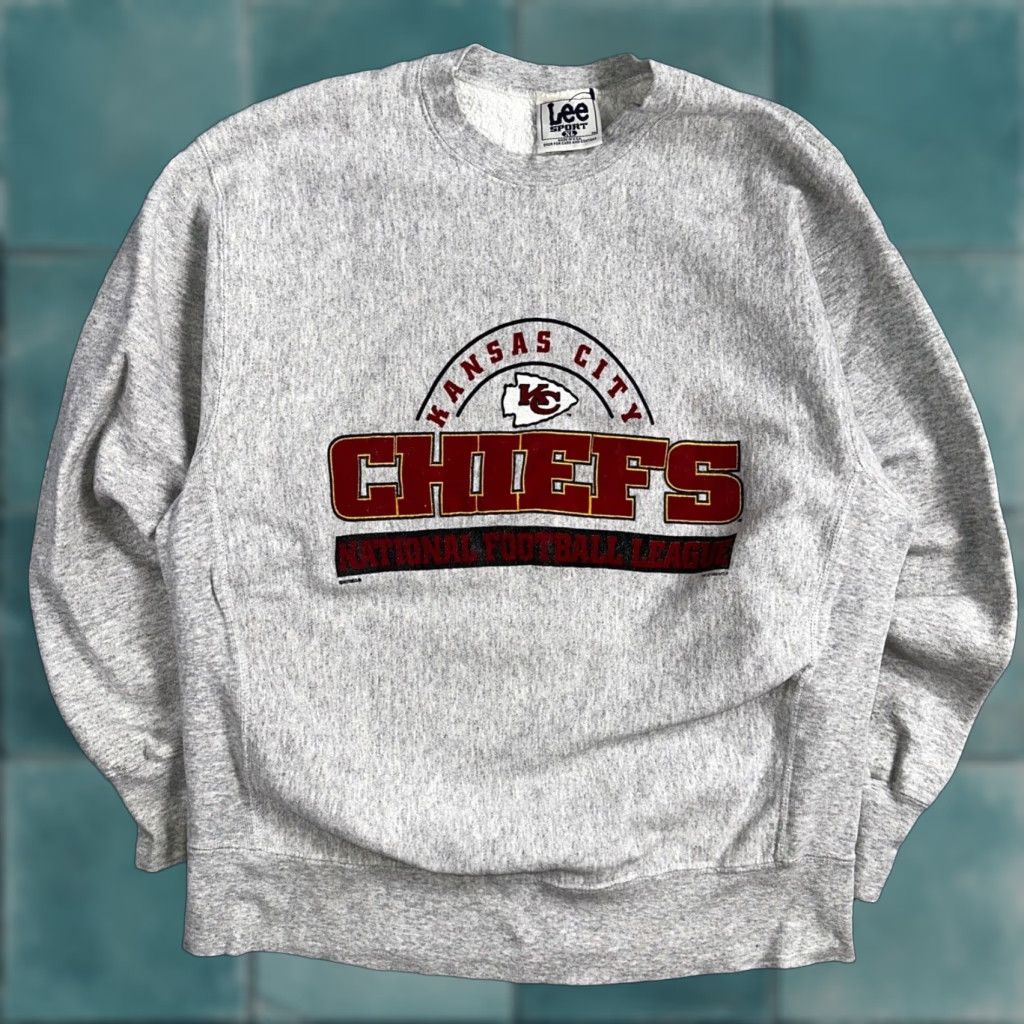 Lee Lee NFL Kansas City Chiefs Crewneck Gray 90s XL Vintage USA Reverse Weave Sweatshirt Men Size US XL / EU 56 / 4 - 1 Thumbnail