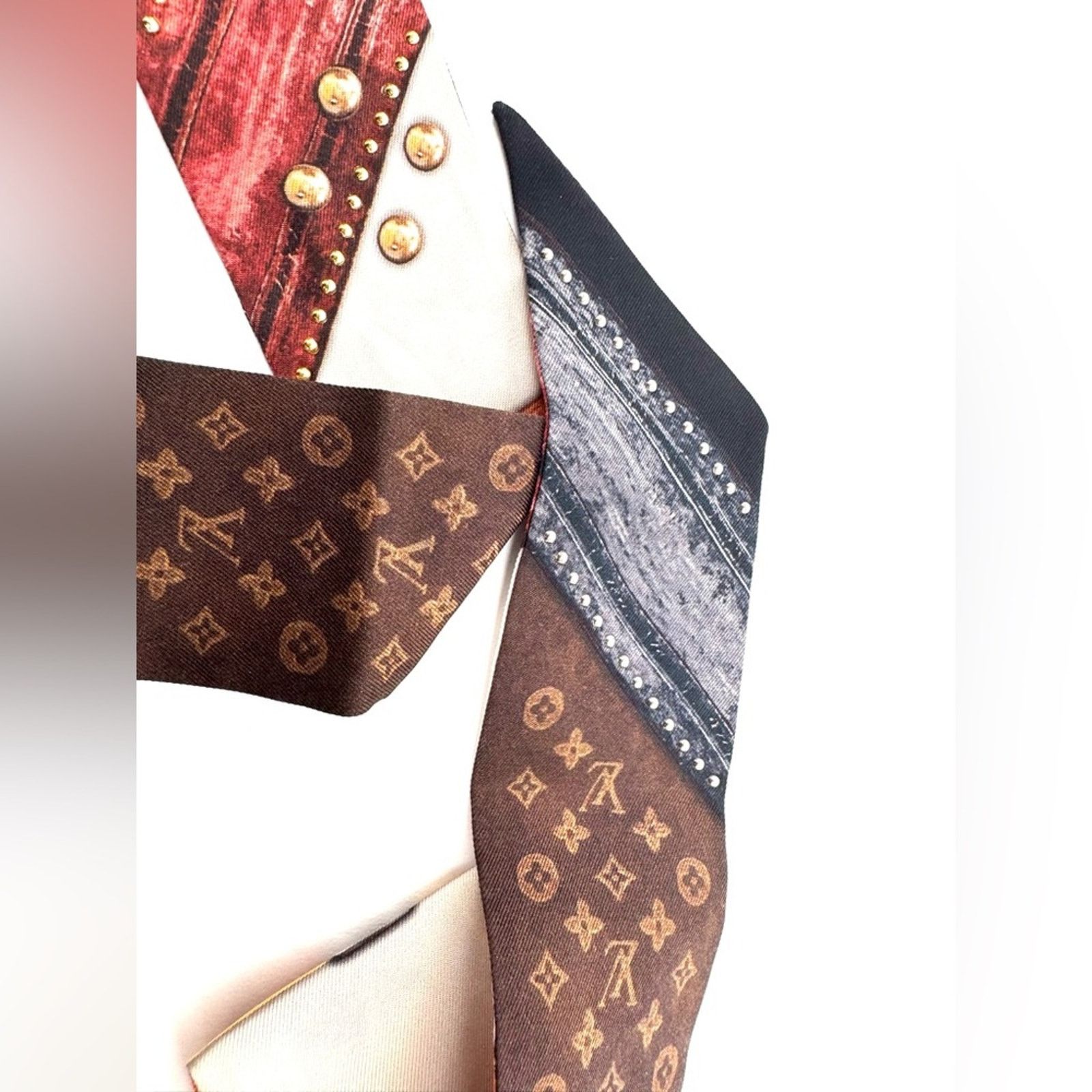 Louis Vuitton Rare LV Monogram Bag Scarf or Vachetta Handle Protector Size ONE SIZE - 9 Thumbnail