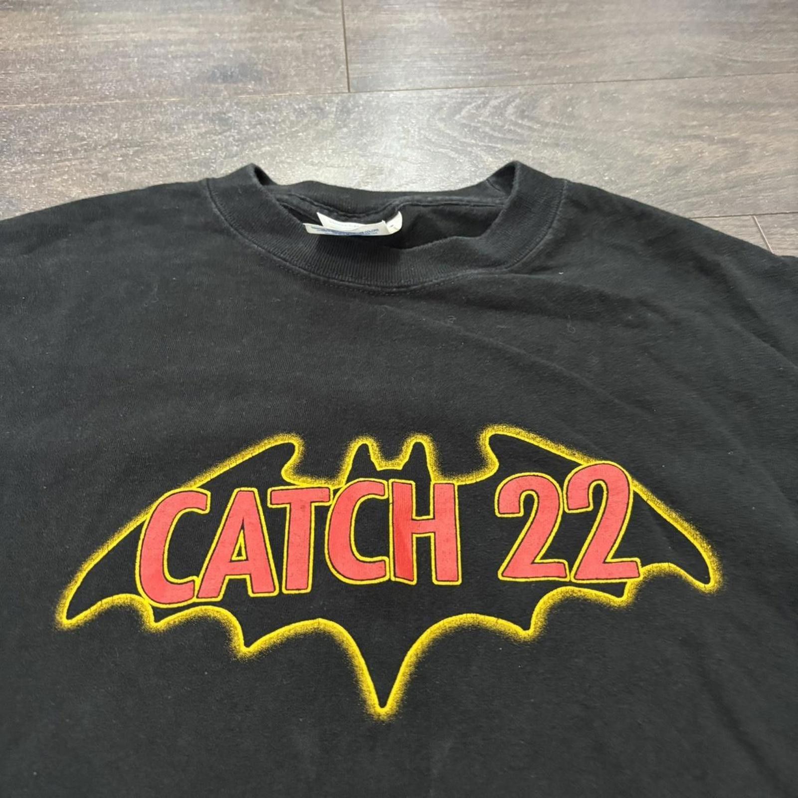 Fruit Of The Loom vintage catch 22 t shirt 00s S Size US S / EU 44-46 / 1 - 2 Thumbnail