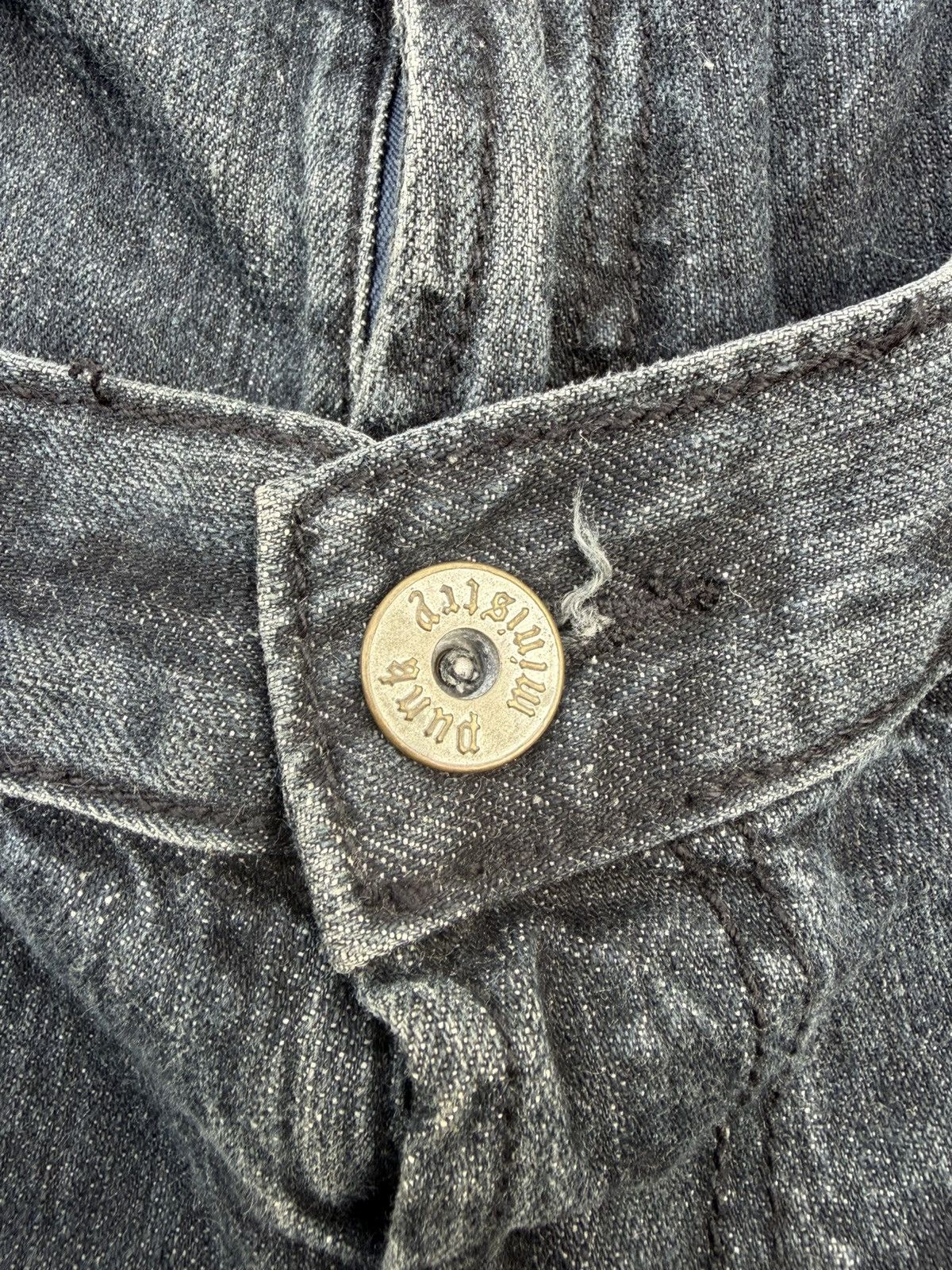 Hysteric Glamour PUNK MINISTRY HYSTERIC DOUBLE WAIST CLAWNMARK DISTESSEDDENIM Size US 35 - 18 Thumbnail