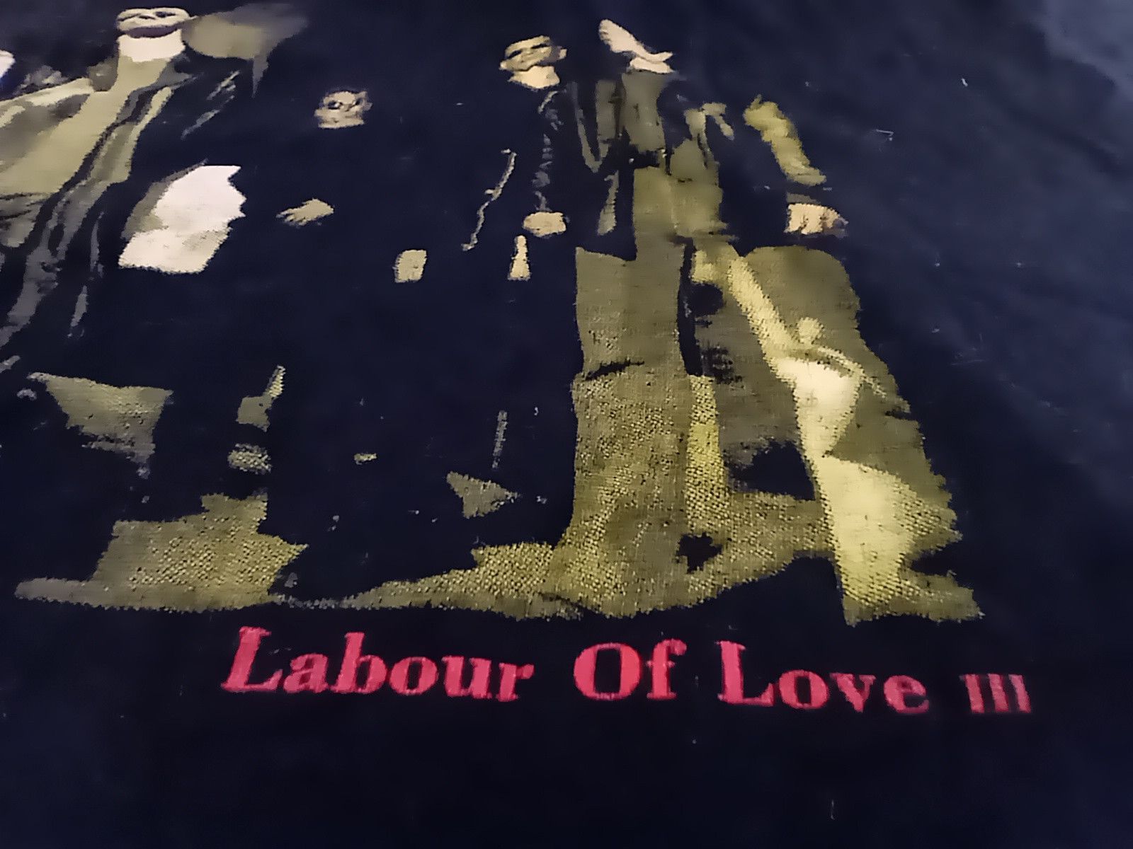 Band Tees UB40 World Tour '99 Vintage XL Shirt Reggae Labour Of Love Size US XL / EU 56 / 4 - 3 Thumbnail